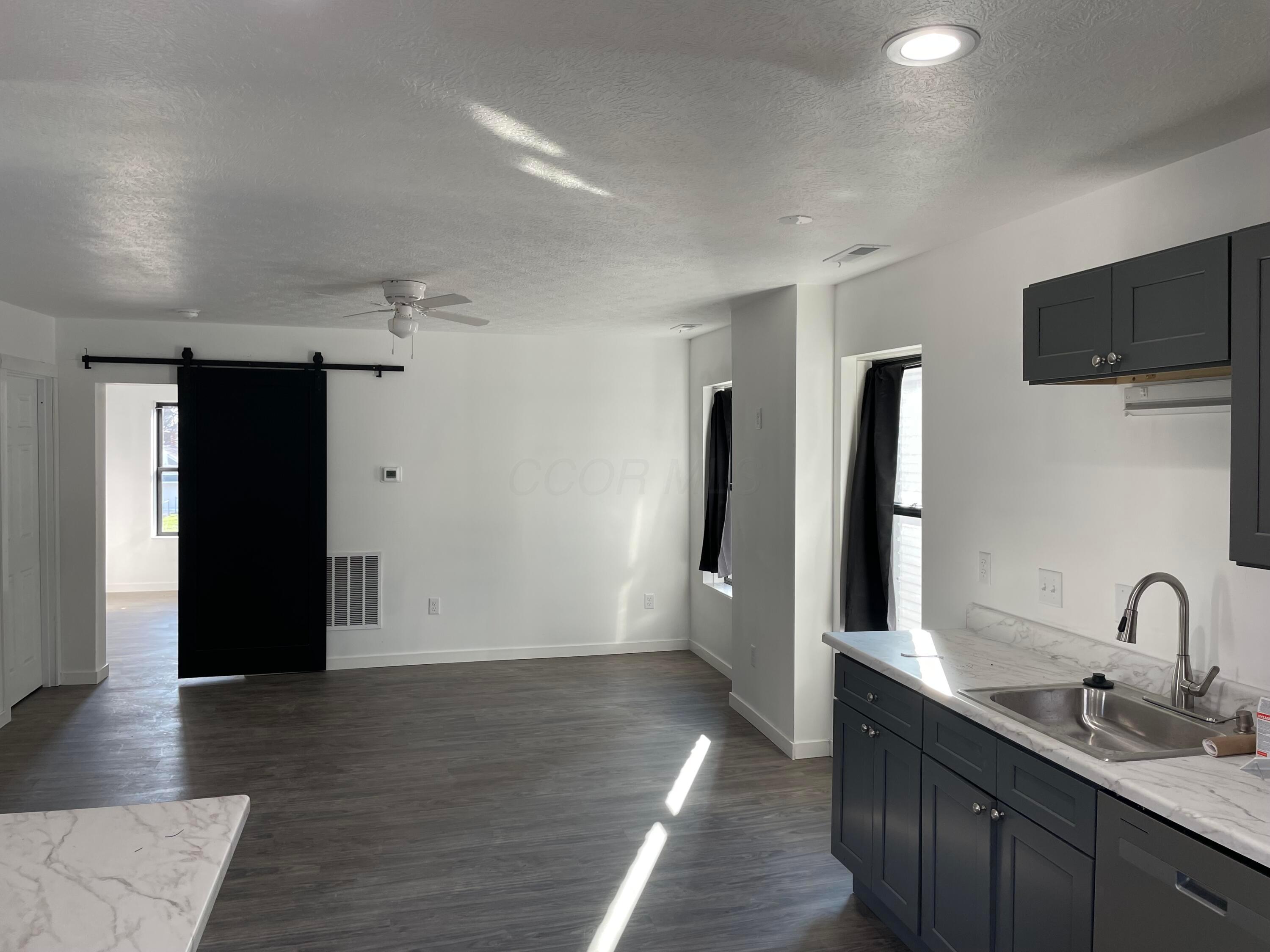 69-69.5 Chicago Avenue Property Photo 4