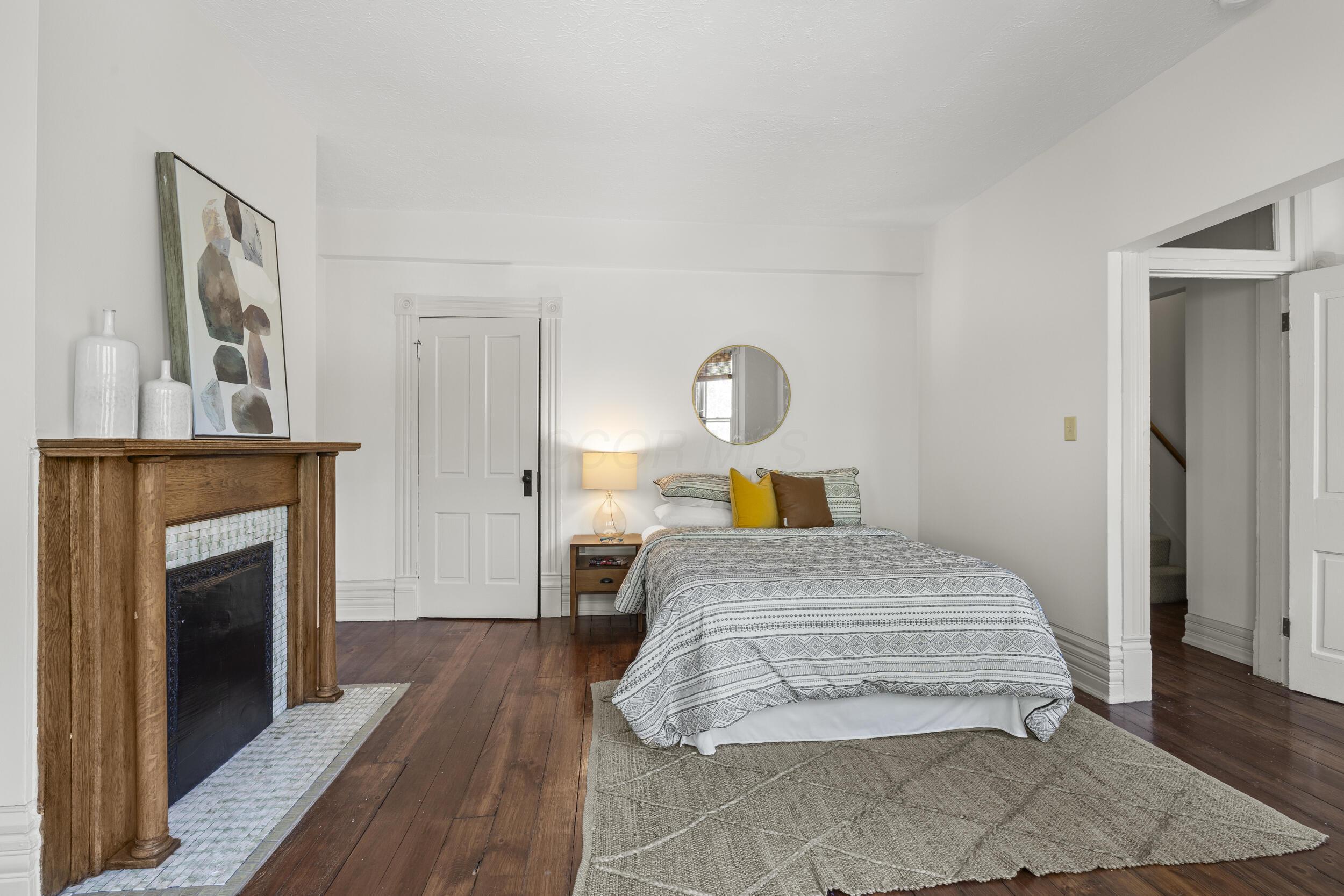 1014 Neil Avenue, B Property Photo 14