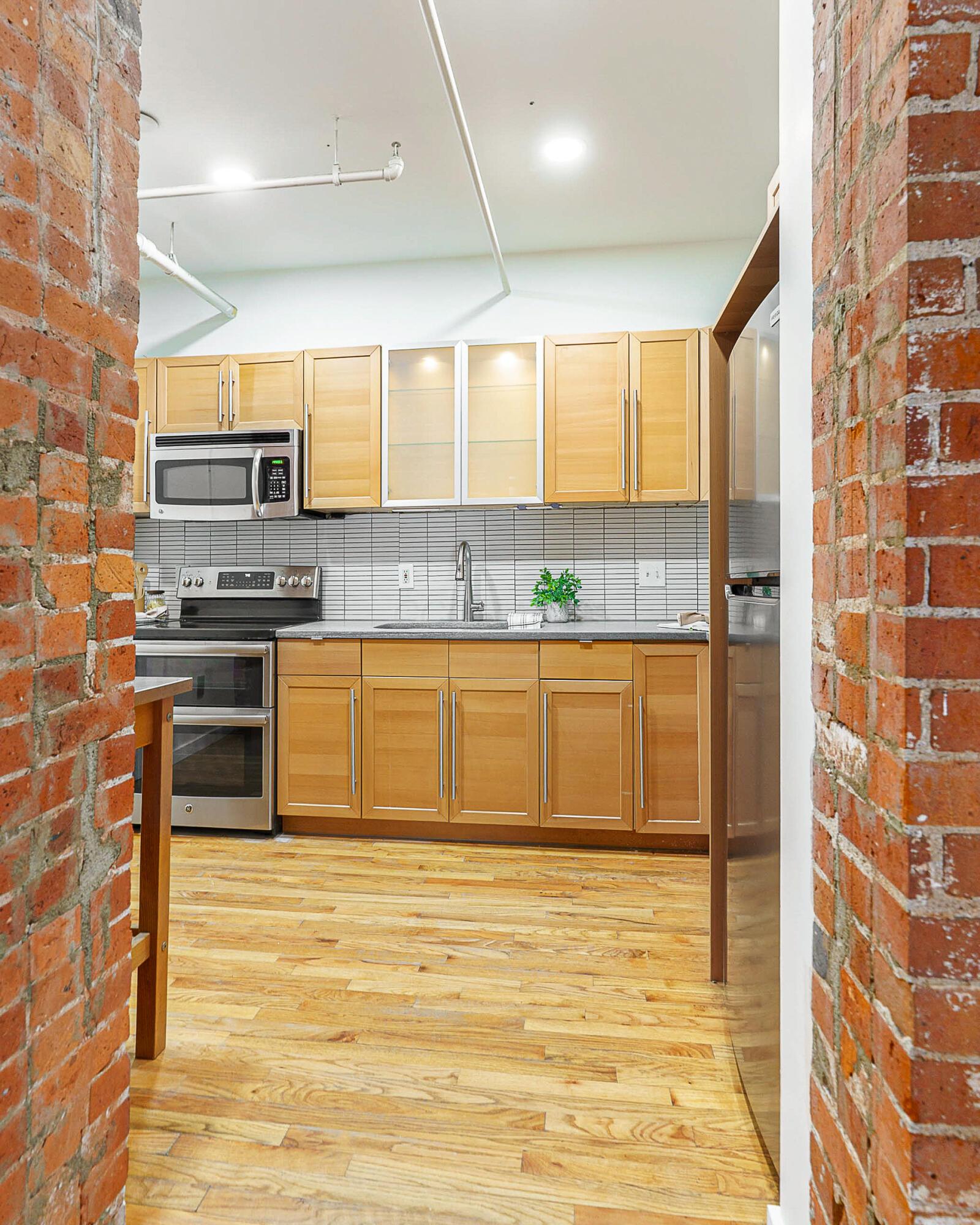 432 E Rich Street, 3i Property Photo 17