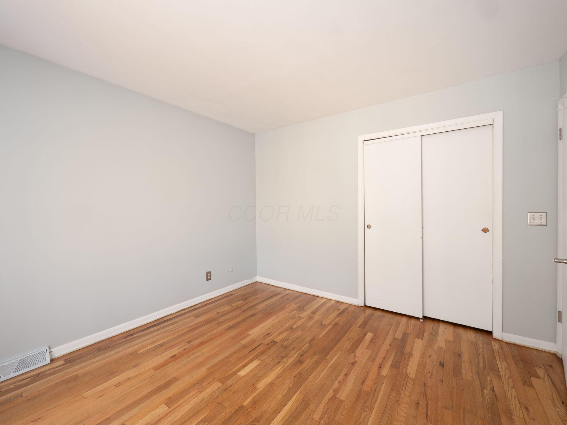 108 E Dublin Granville Road, K Property Photo 21