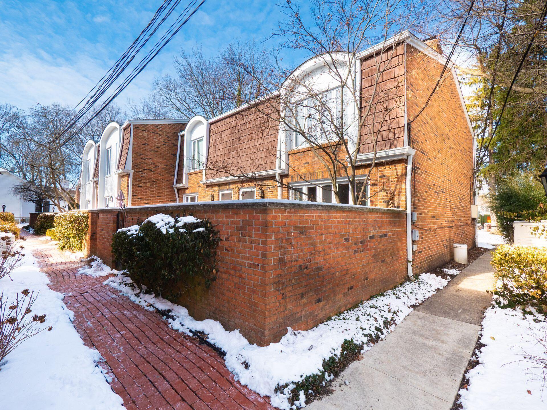 108 E Dublin Granville Road, K Property Photo 32
