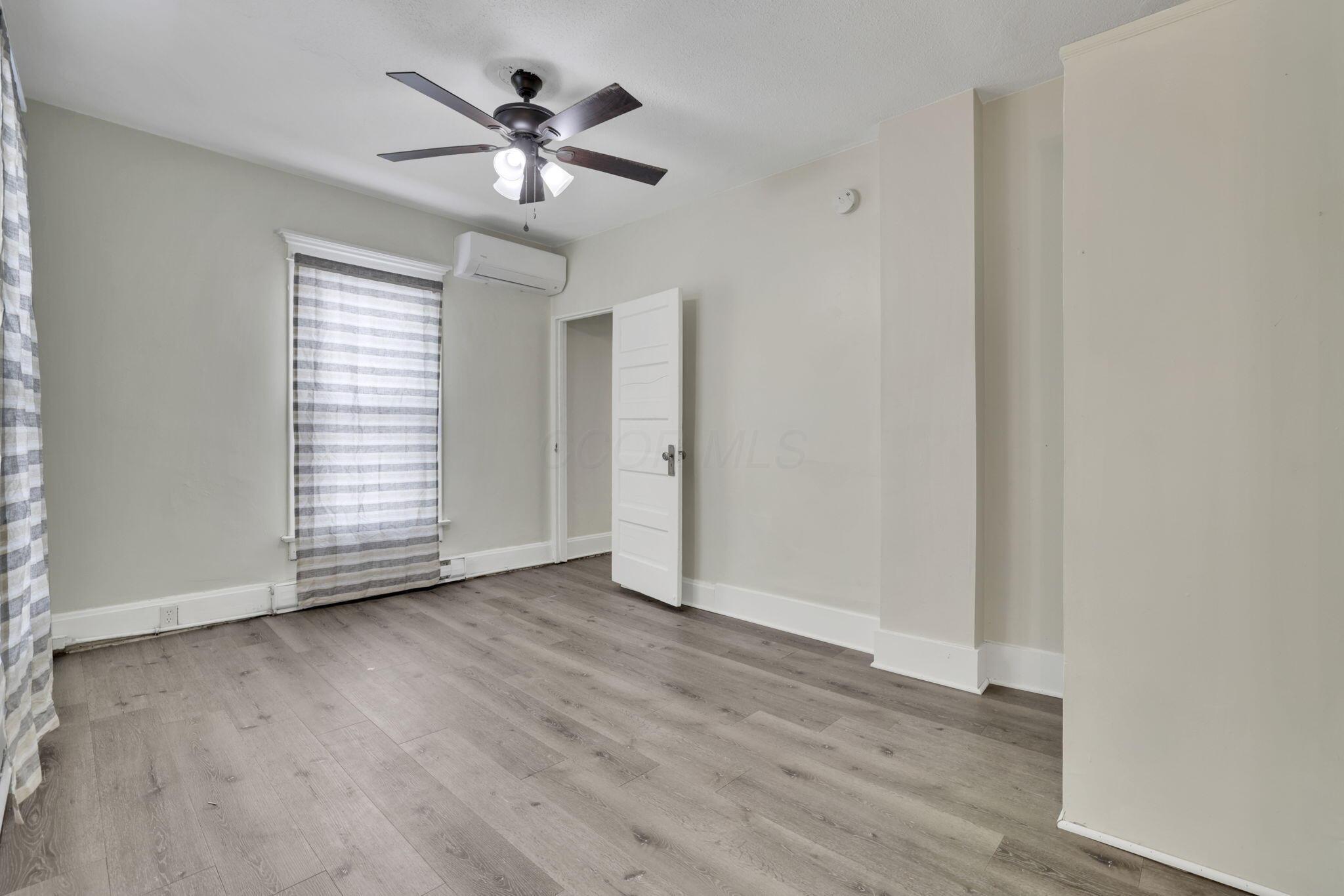 317-319 Hudson Avenue Property Photo 26
