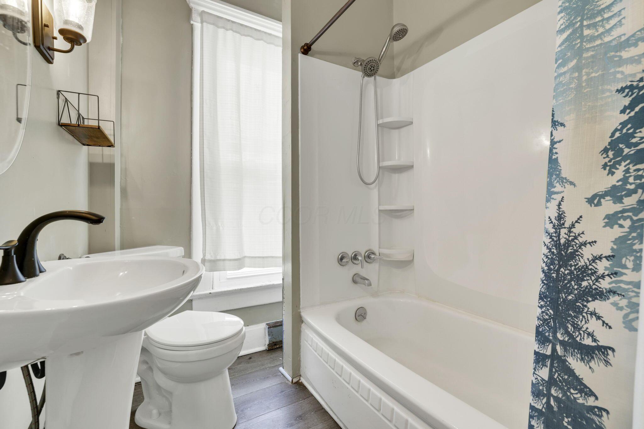 317-319 Hudson Avenue Property Photo 31