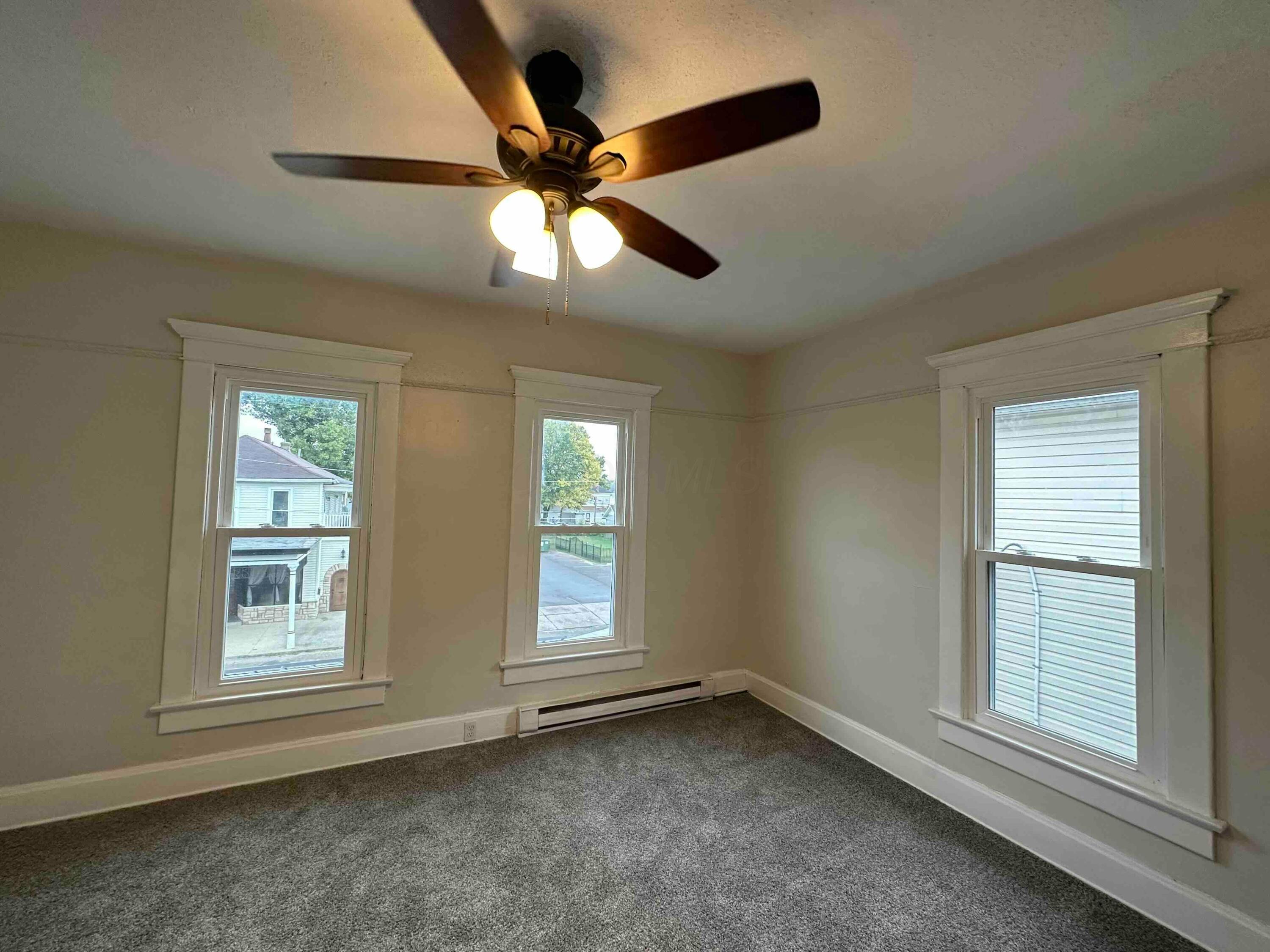 317-319 Hudson Avenue Property Photo 39