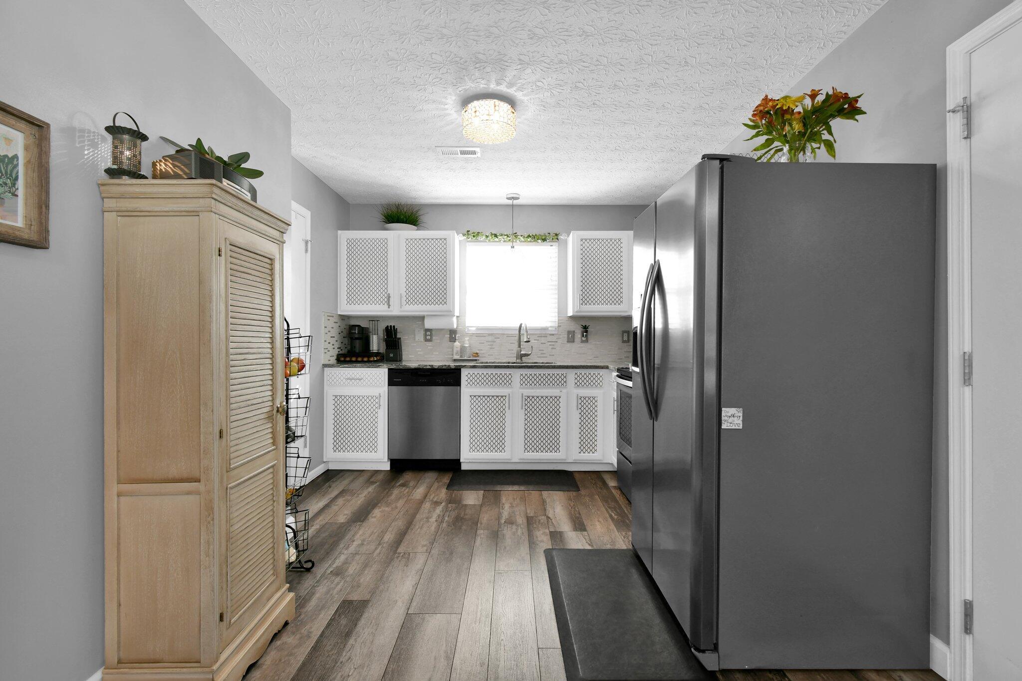 7153 Austrian Way Property Photo 12