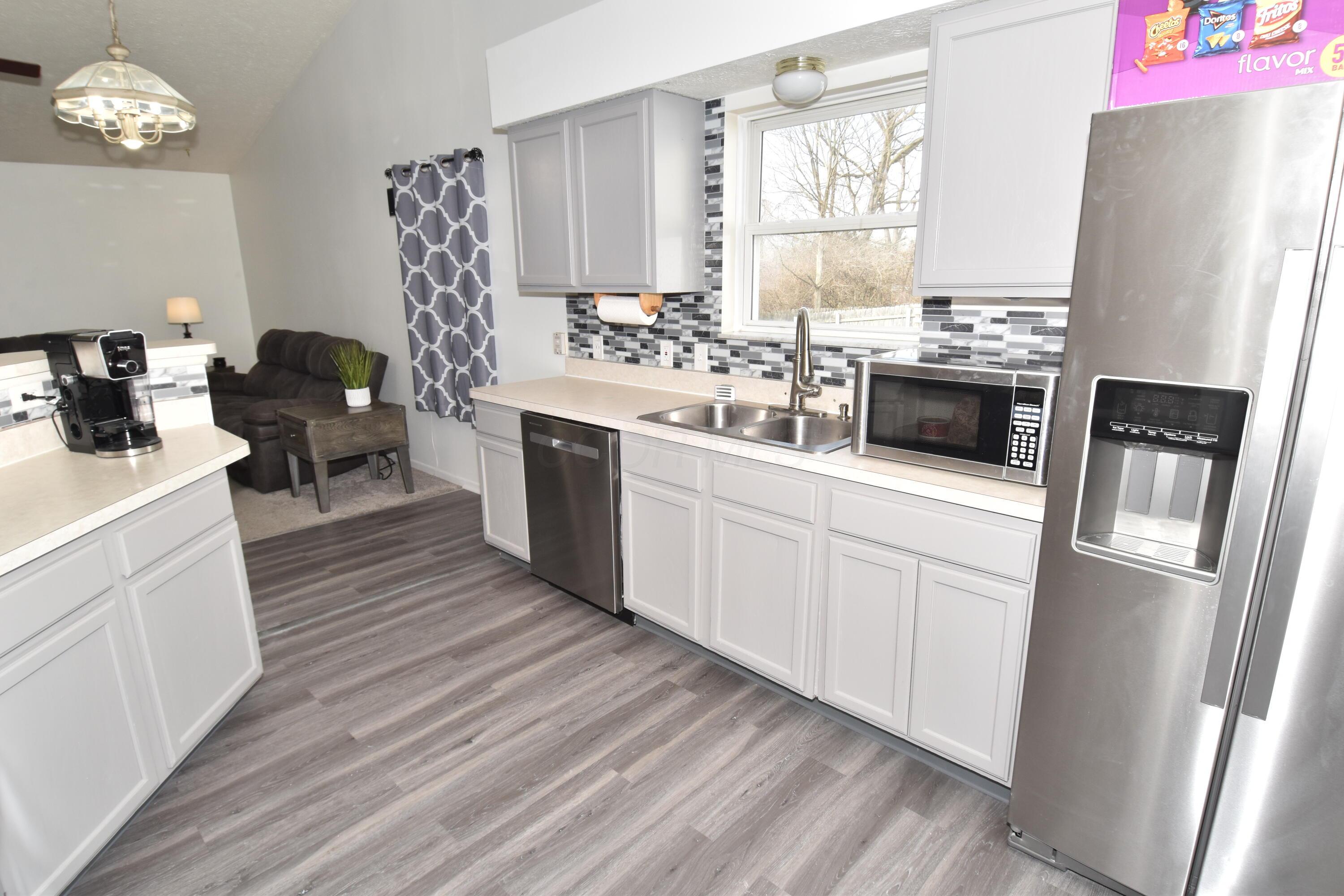 3087 Stonebluff Drive Property Photo 13