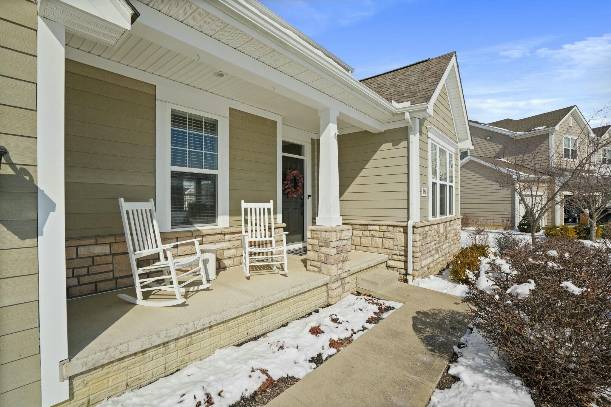 351 Tipperary Loop Property Photo 3