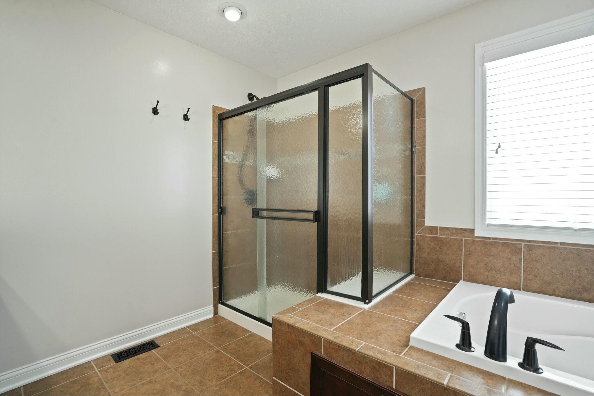 351 Tipperary Loop Property Photo 43