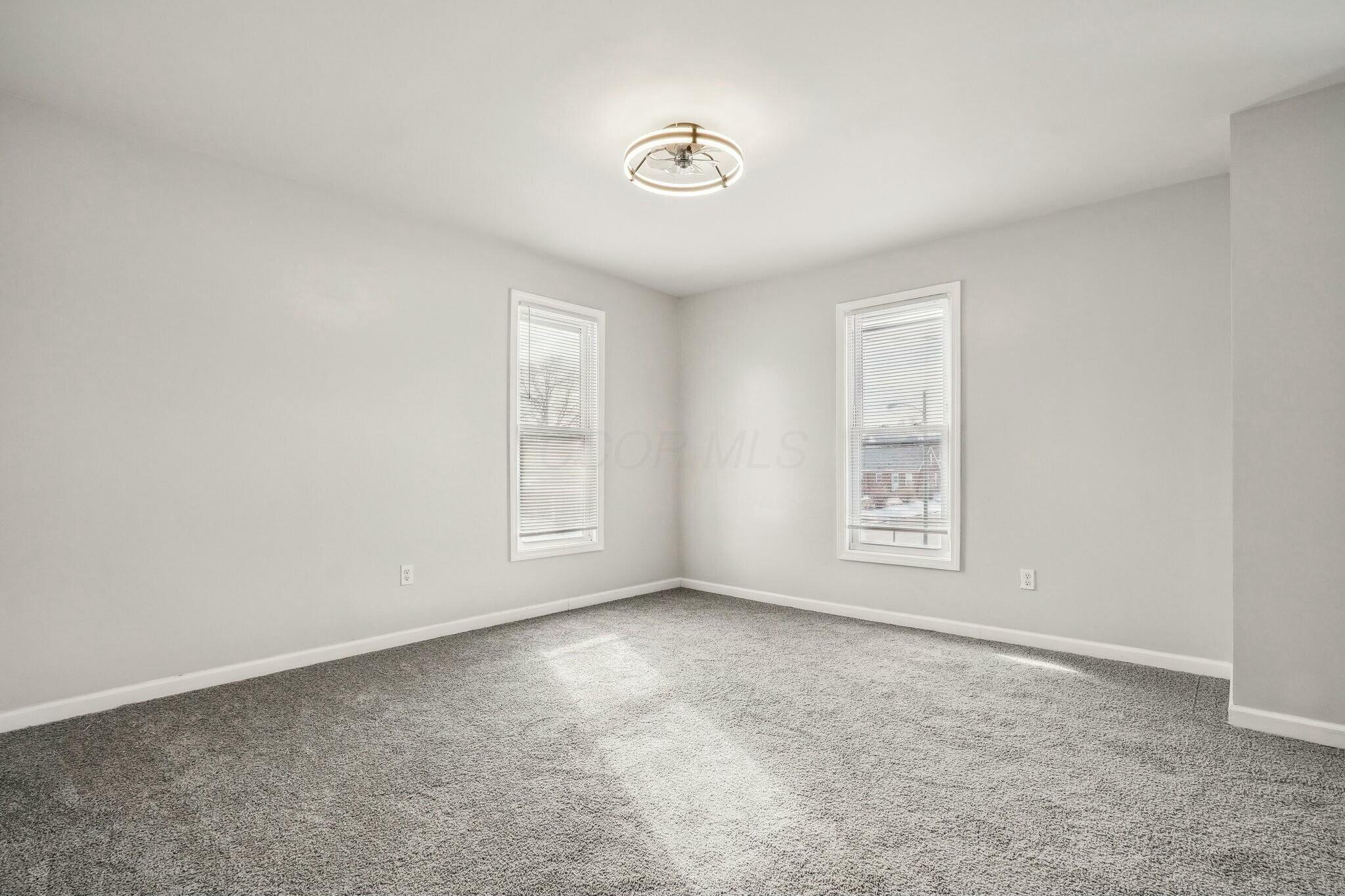 1598 Harvard Avenue Property Photo 9