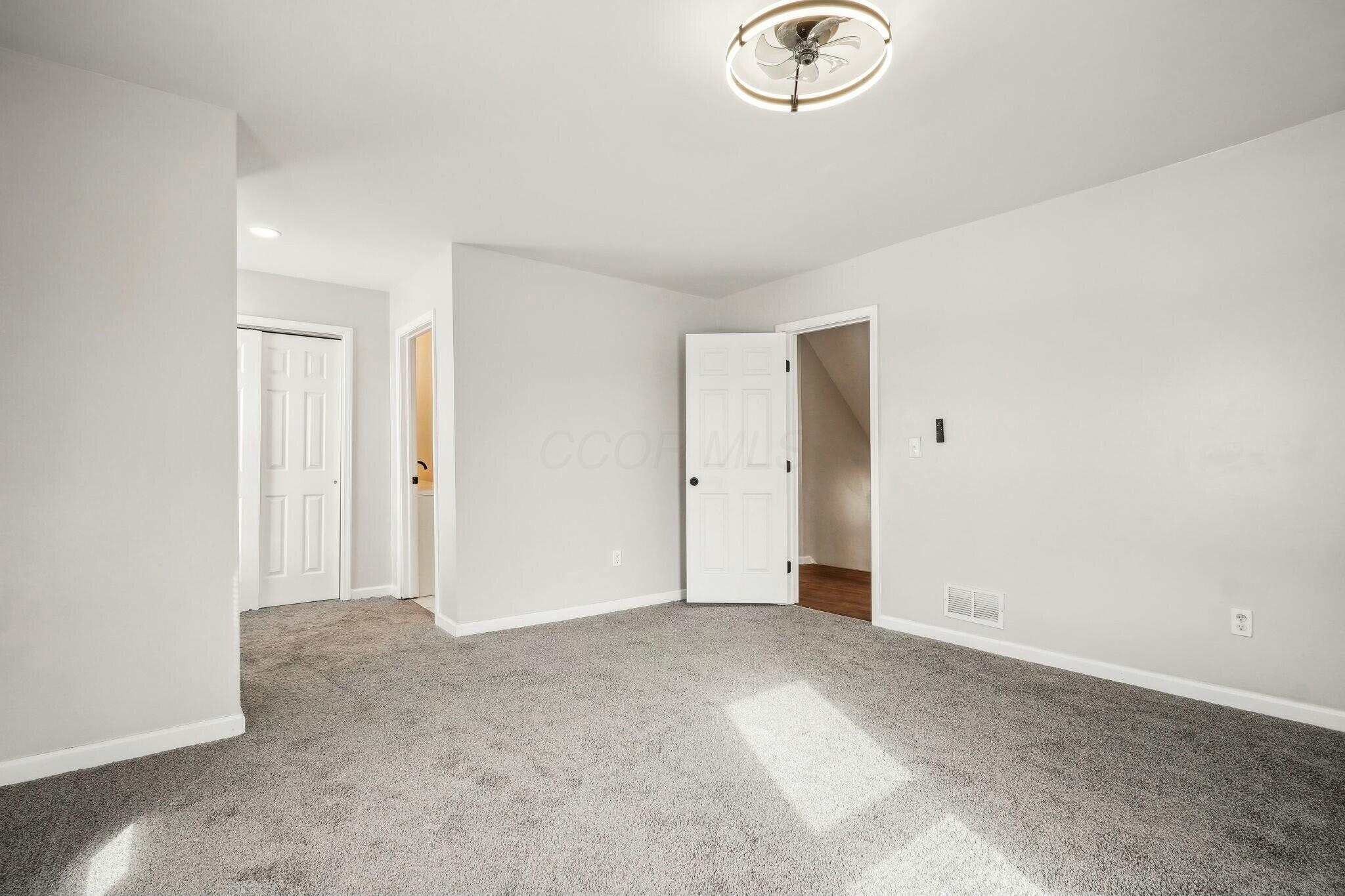1598 Harvard Avenue Property Photo 10