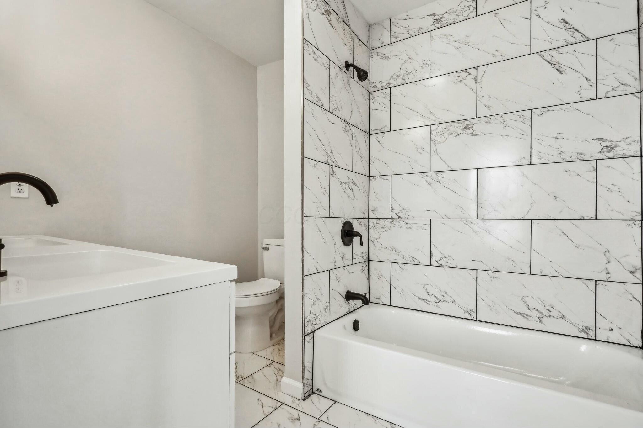 1598 Harvard Avenue Property Photo 11