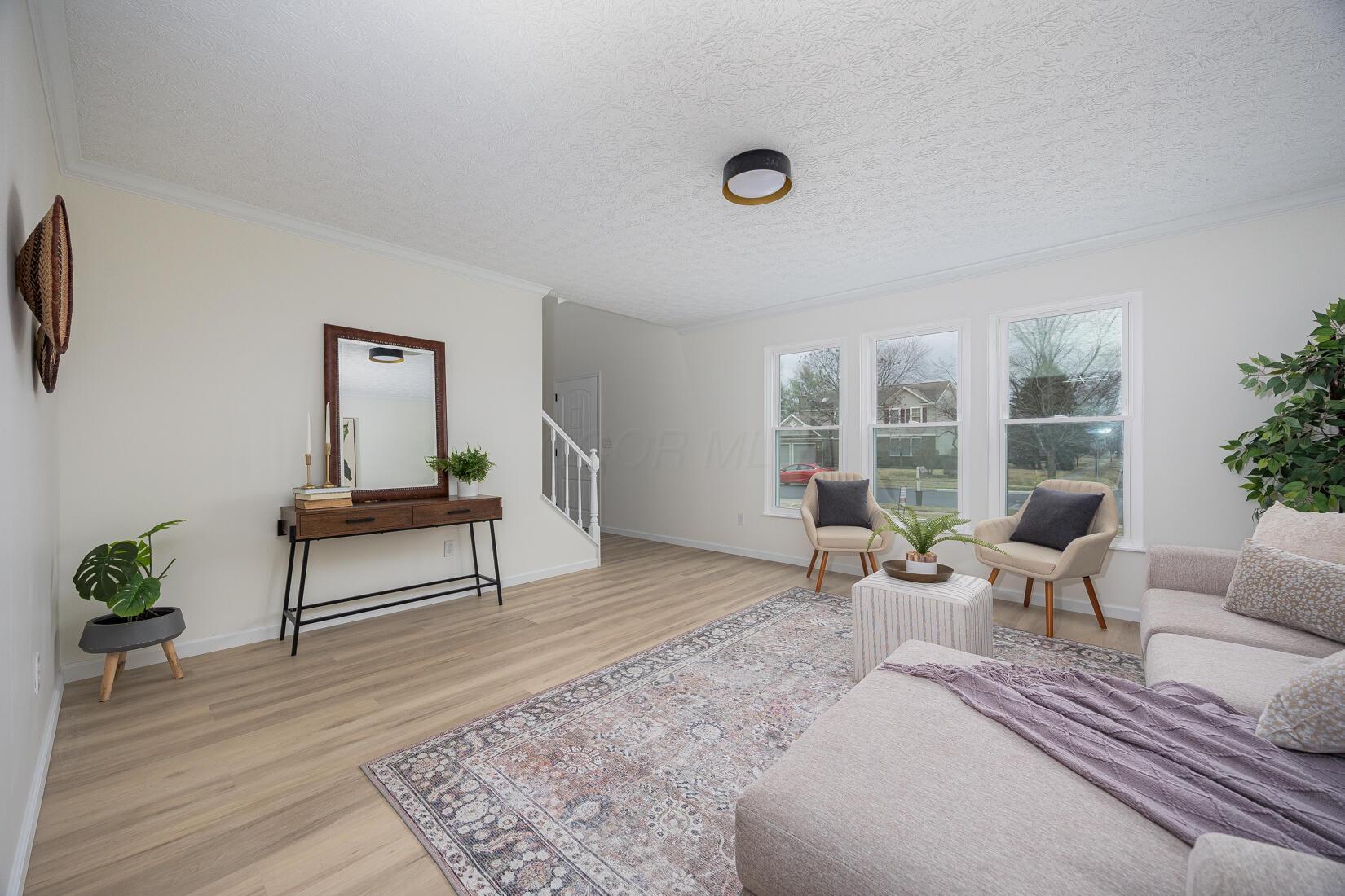 2699 Willow Glen Road Property Photo 5