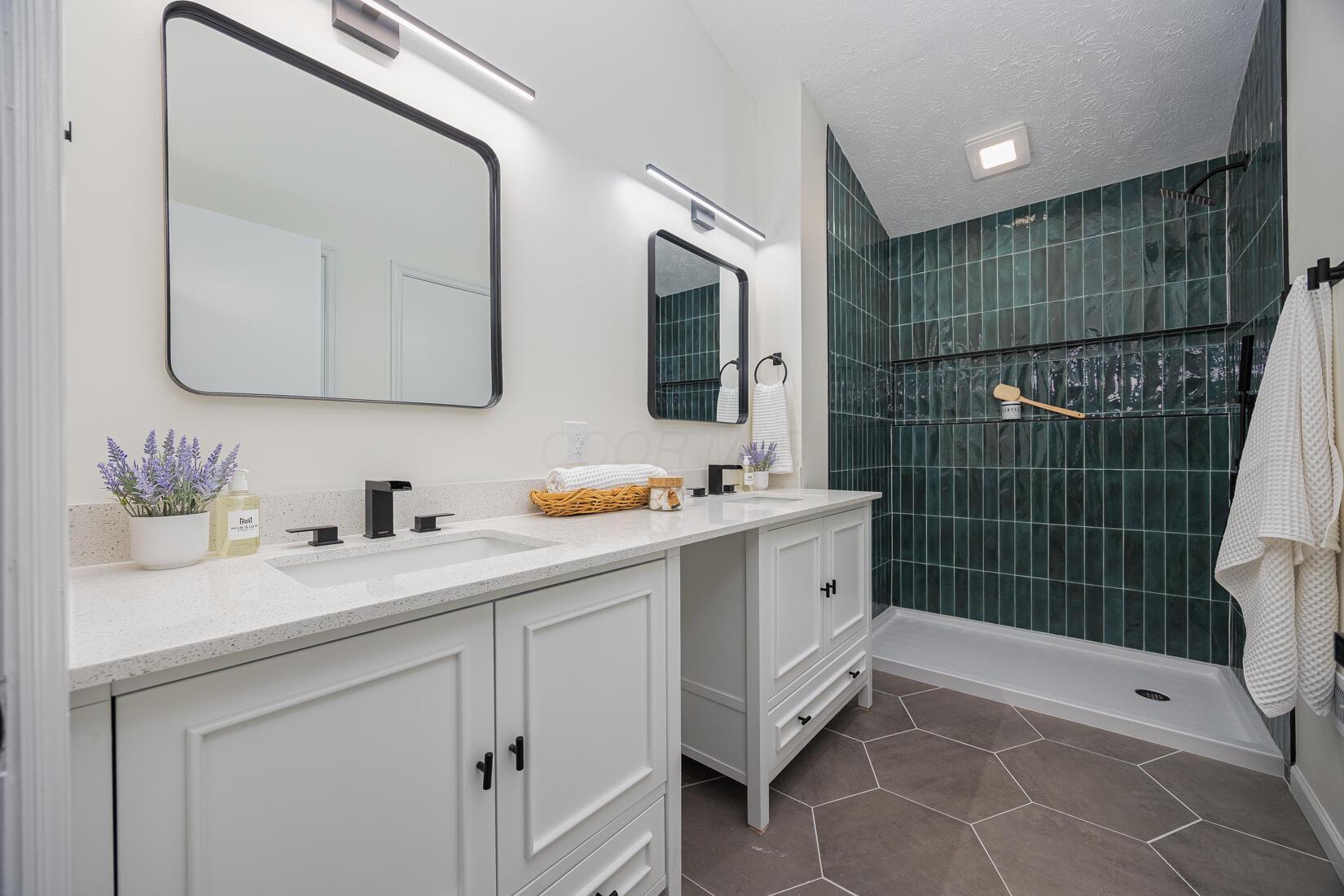 2699 Willow Glen Road Property Photo 37