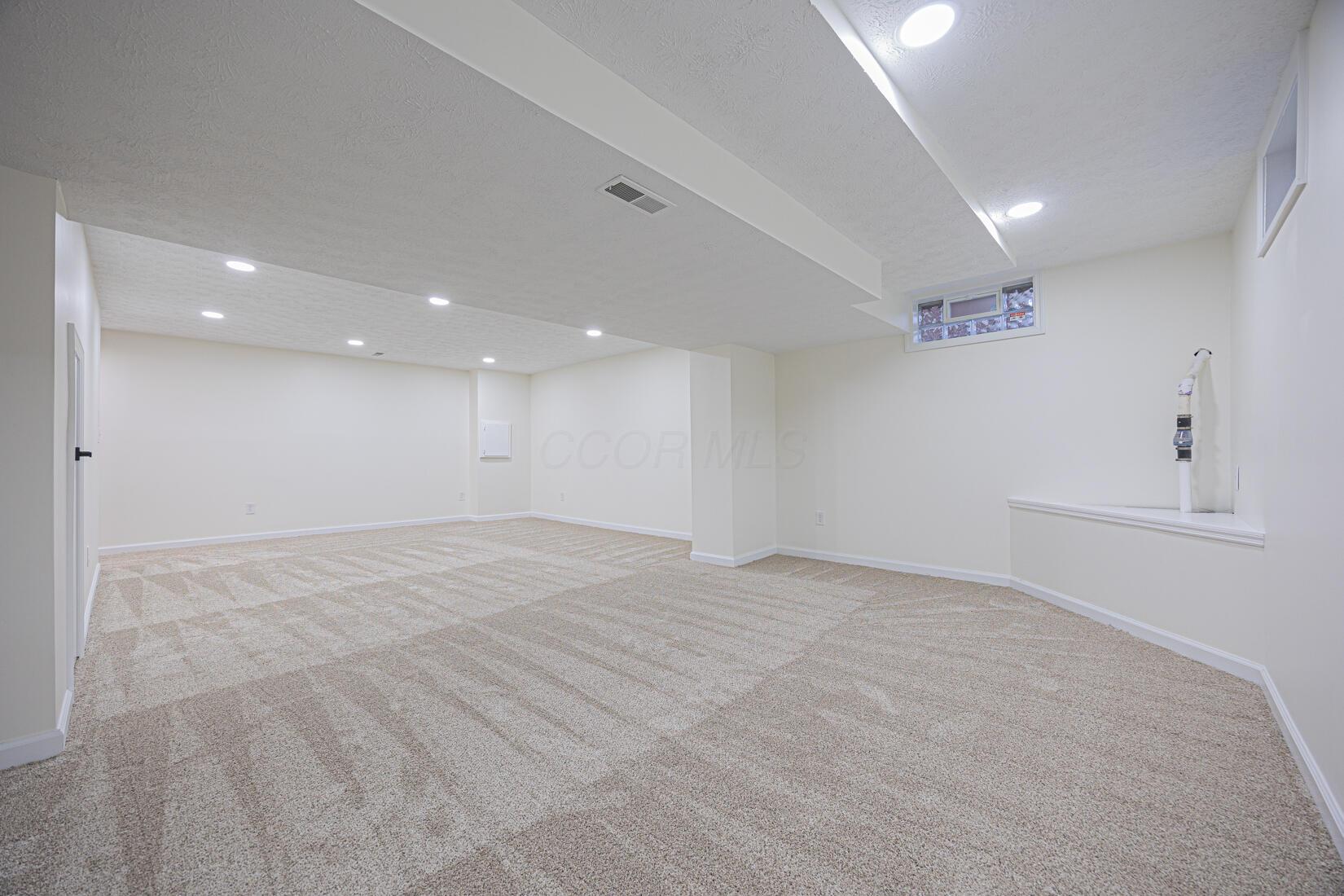 2699 Willow Glen Road Property Photo 45