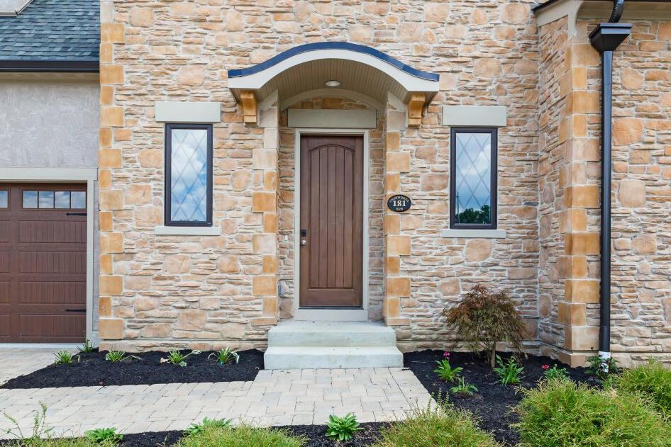 181 Chedworth Row Property Photo 3