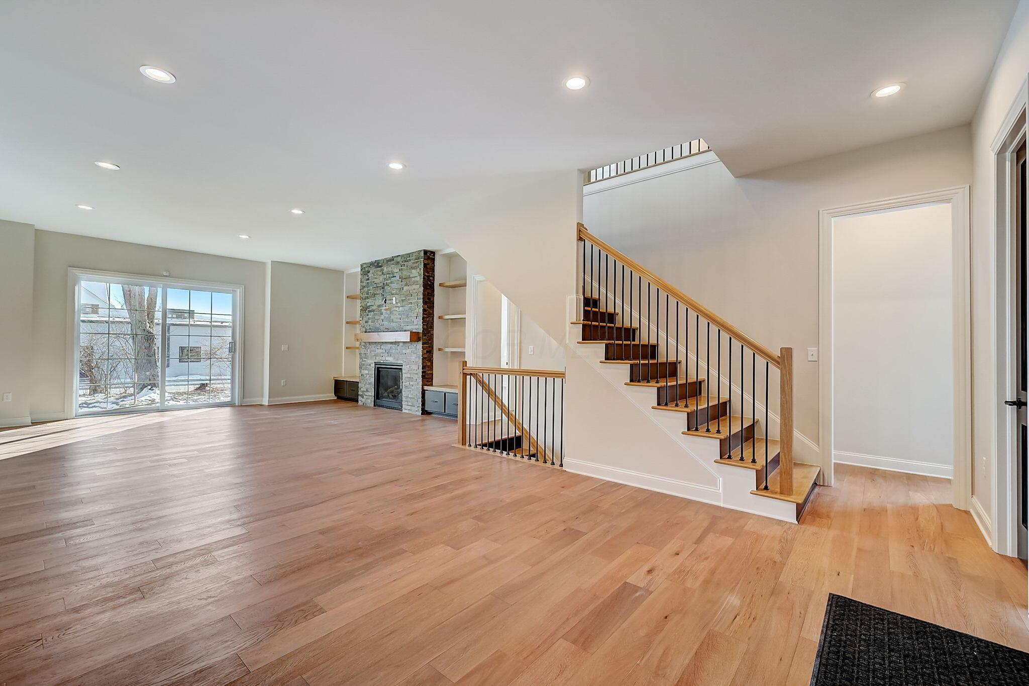 181 Chedworth Row Property Photo 5