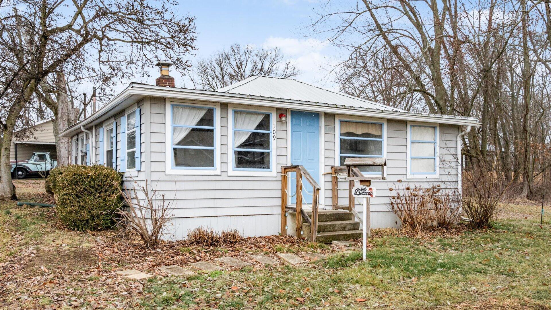 109 Beacon Light Lane Property Photo 1
