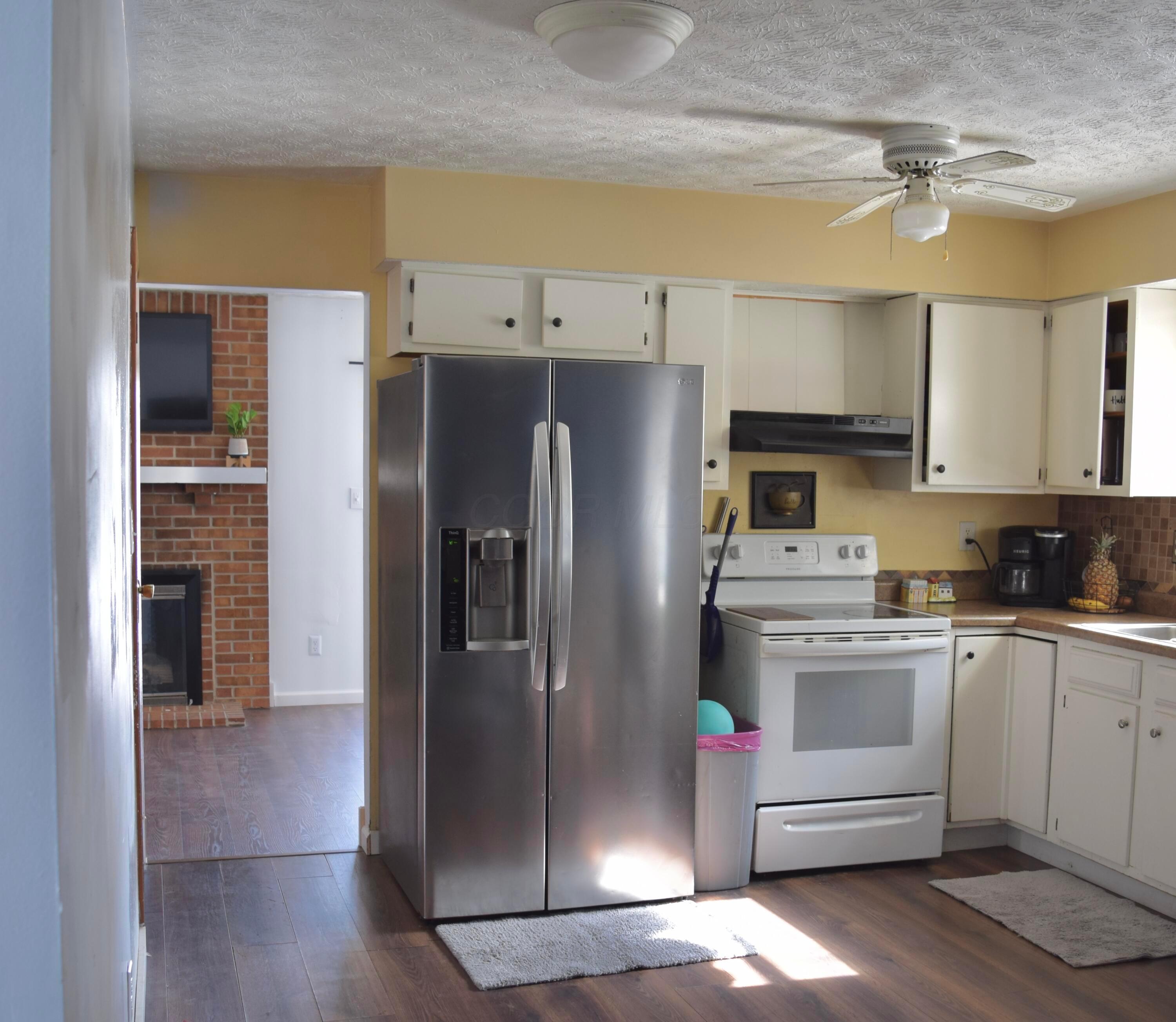 365 Quail Hollow Court Property Photo 8