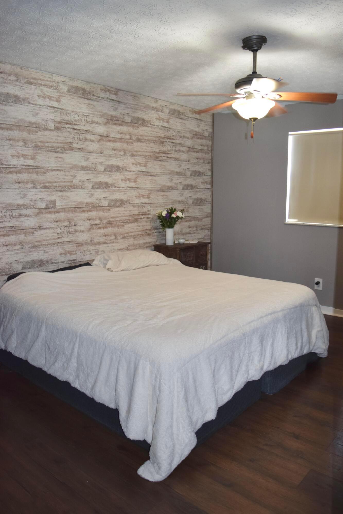 365 Quail Hollow Court Property Photo 15