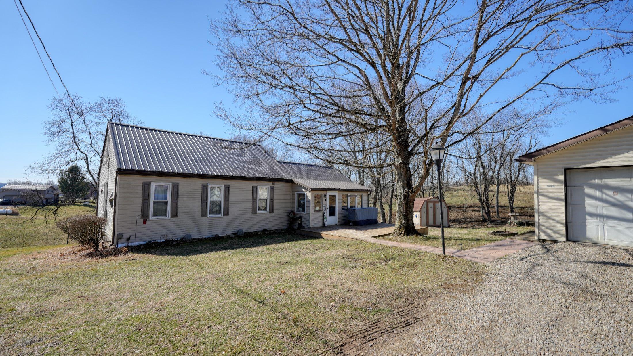 1295 Maple Brook Road Property Photo 2