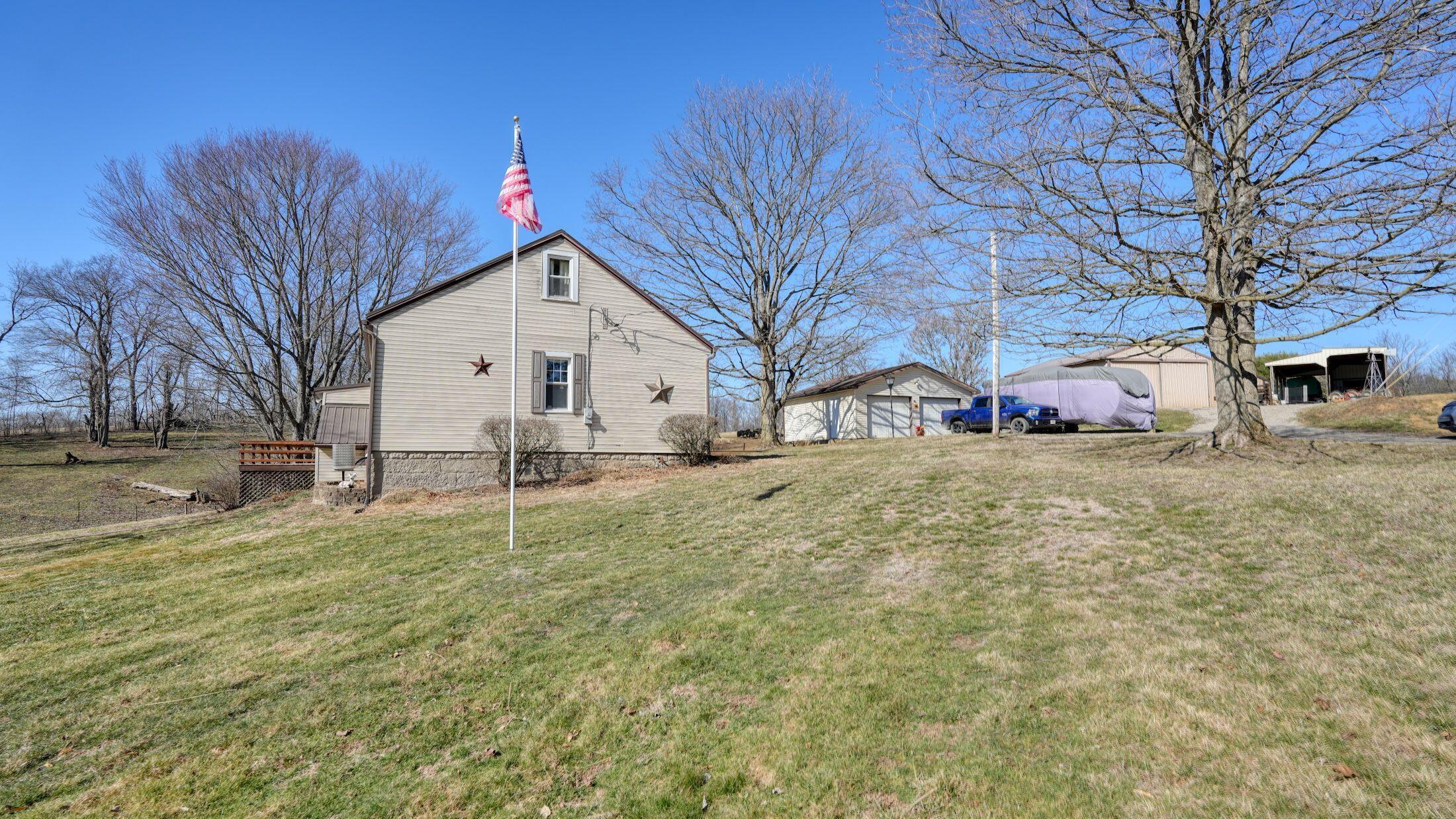 1295 Maple Brook Road Property Photo 4