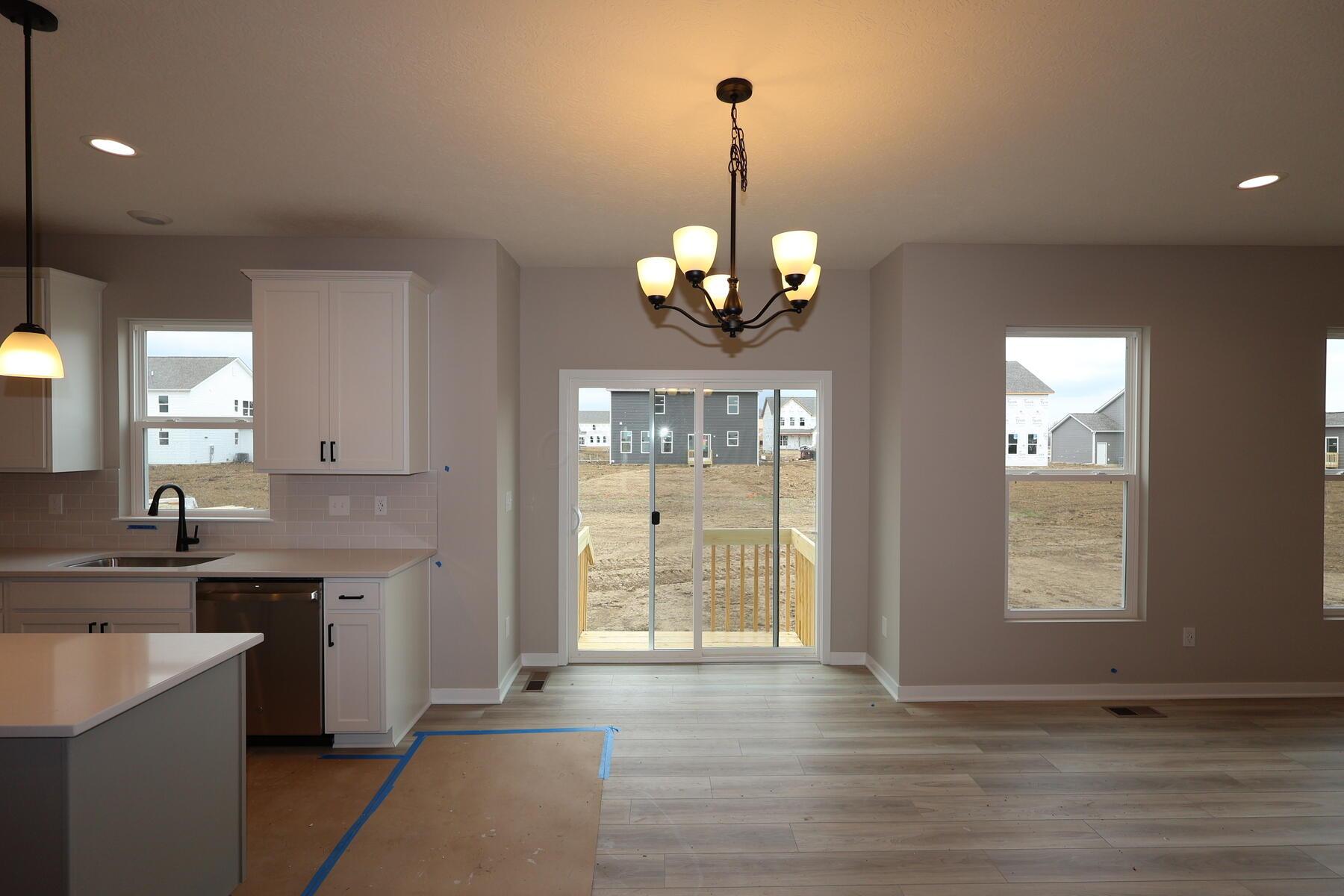 1682 Marie Way Property Photo 6