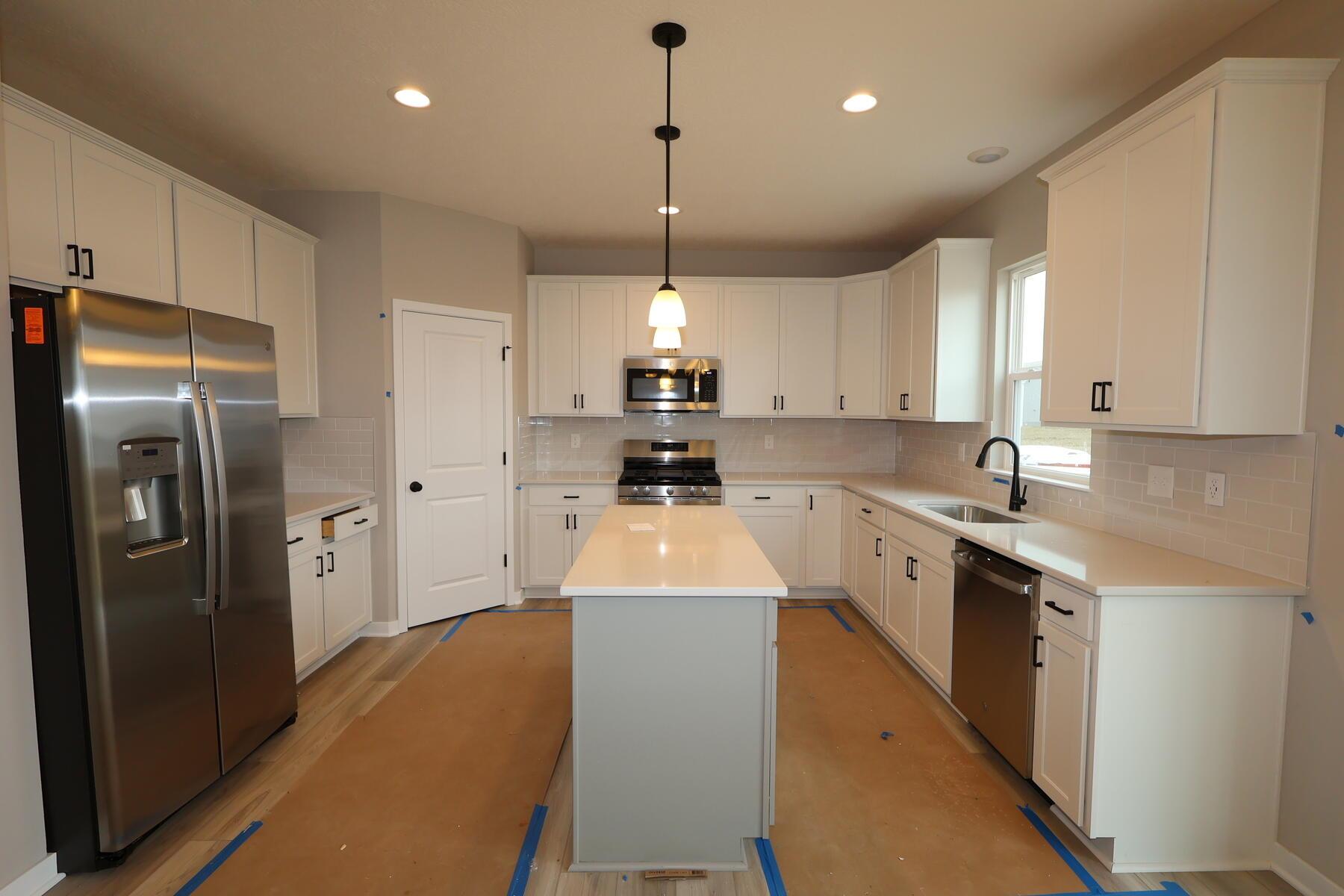 1682 Marie Way Property Photo 8