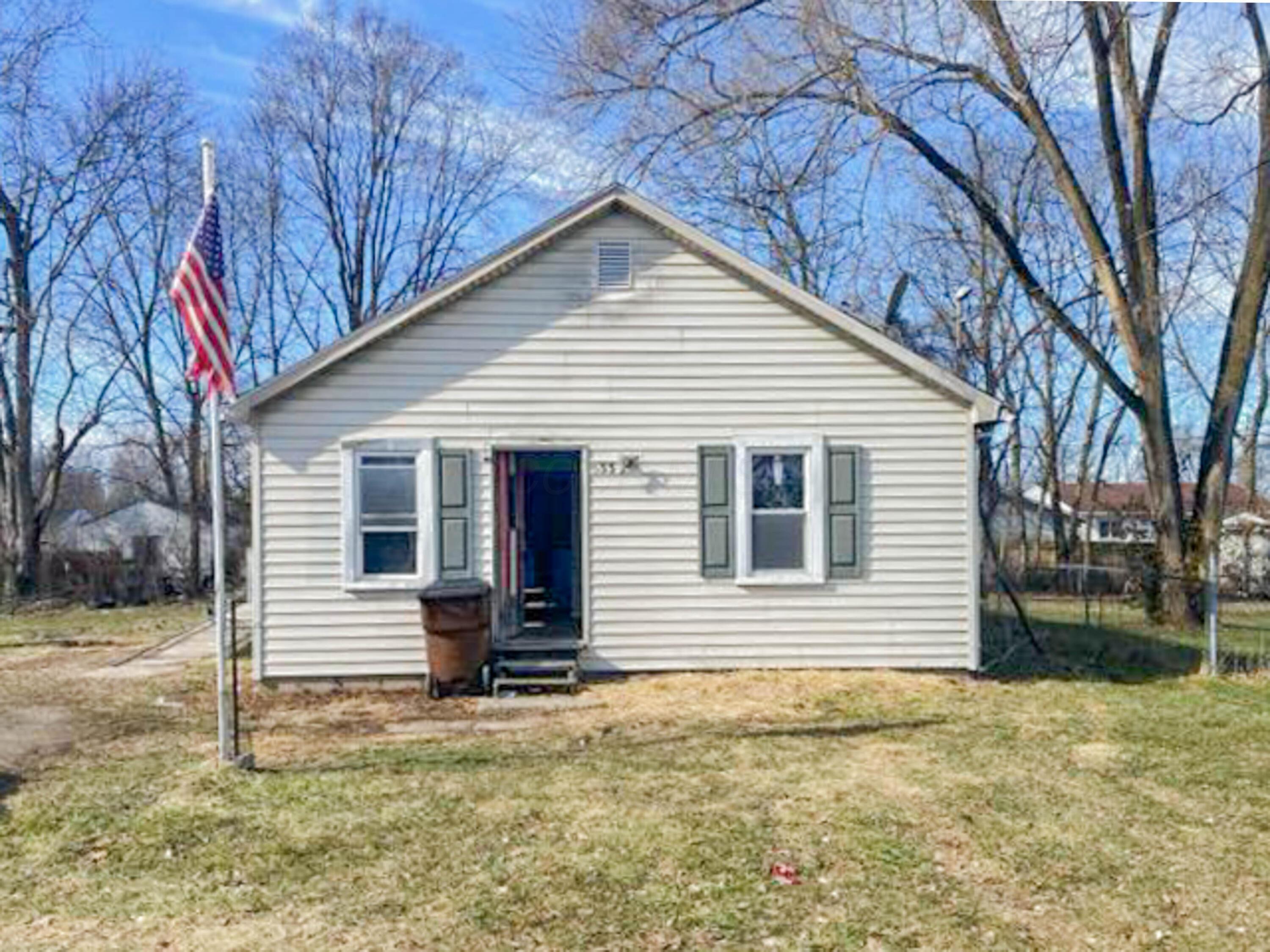 533 Clay Street Property Photo 1