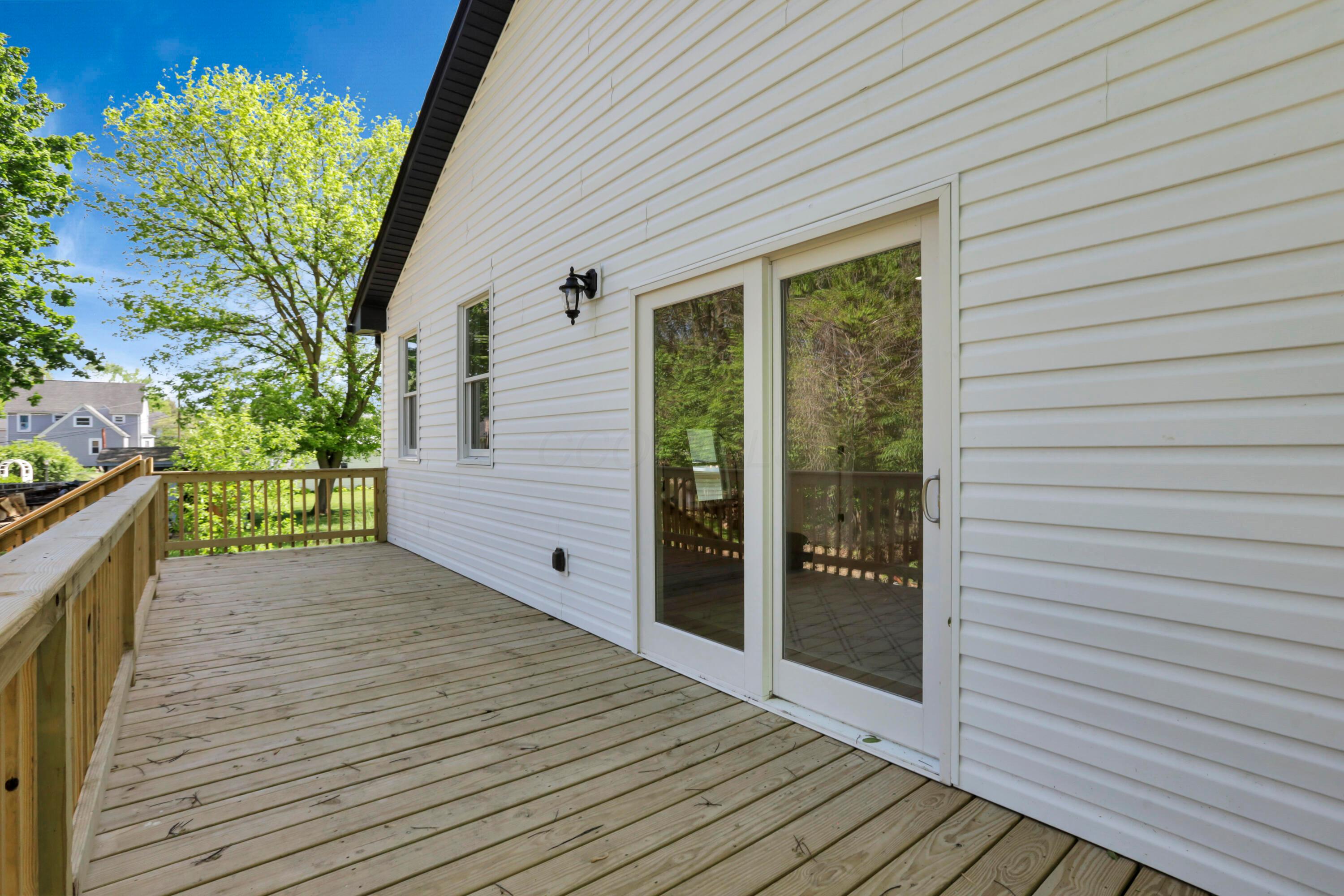 344 Buckingham Street Property Photo 11
