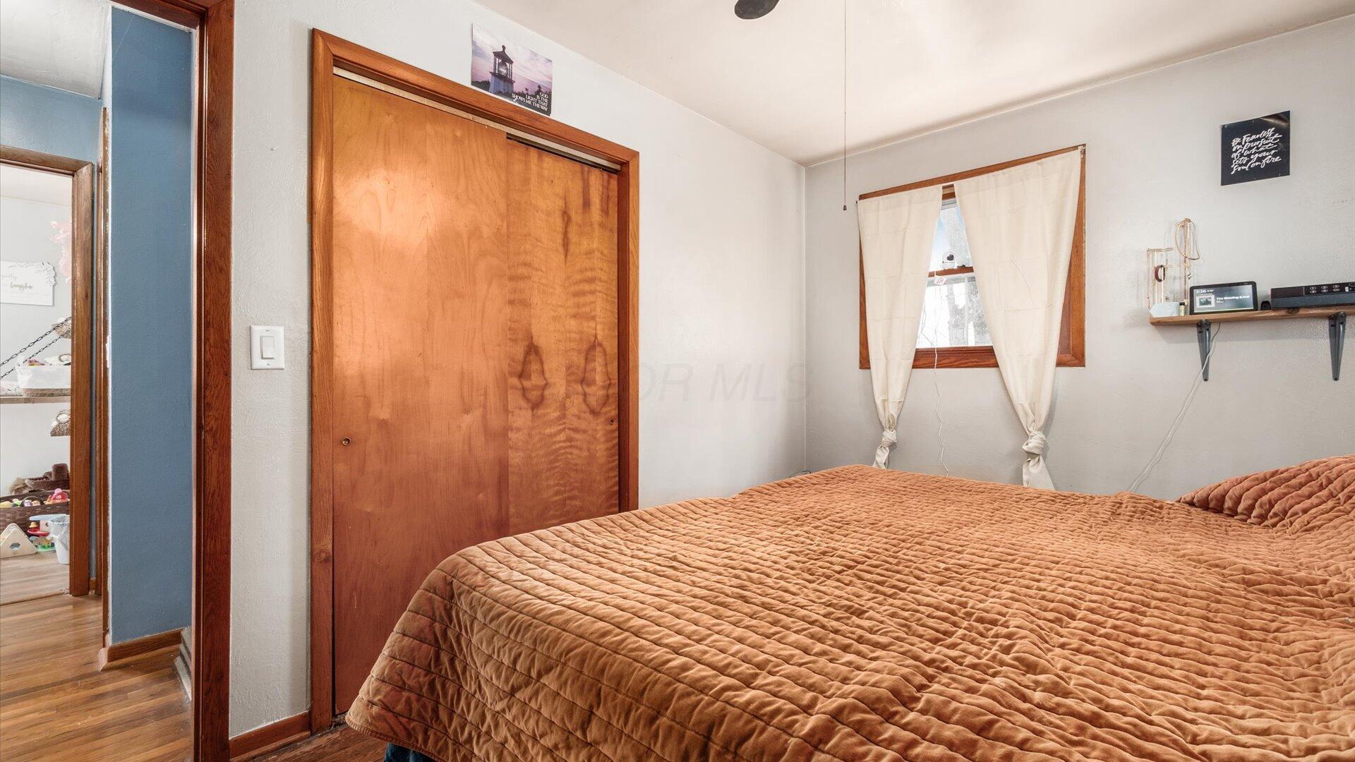 56 W 10th Street Property Photo 19