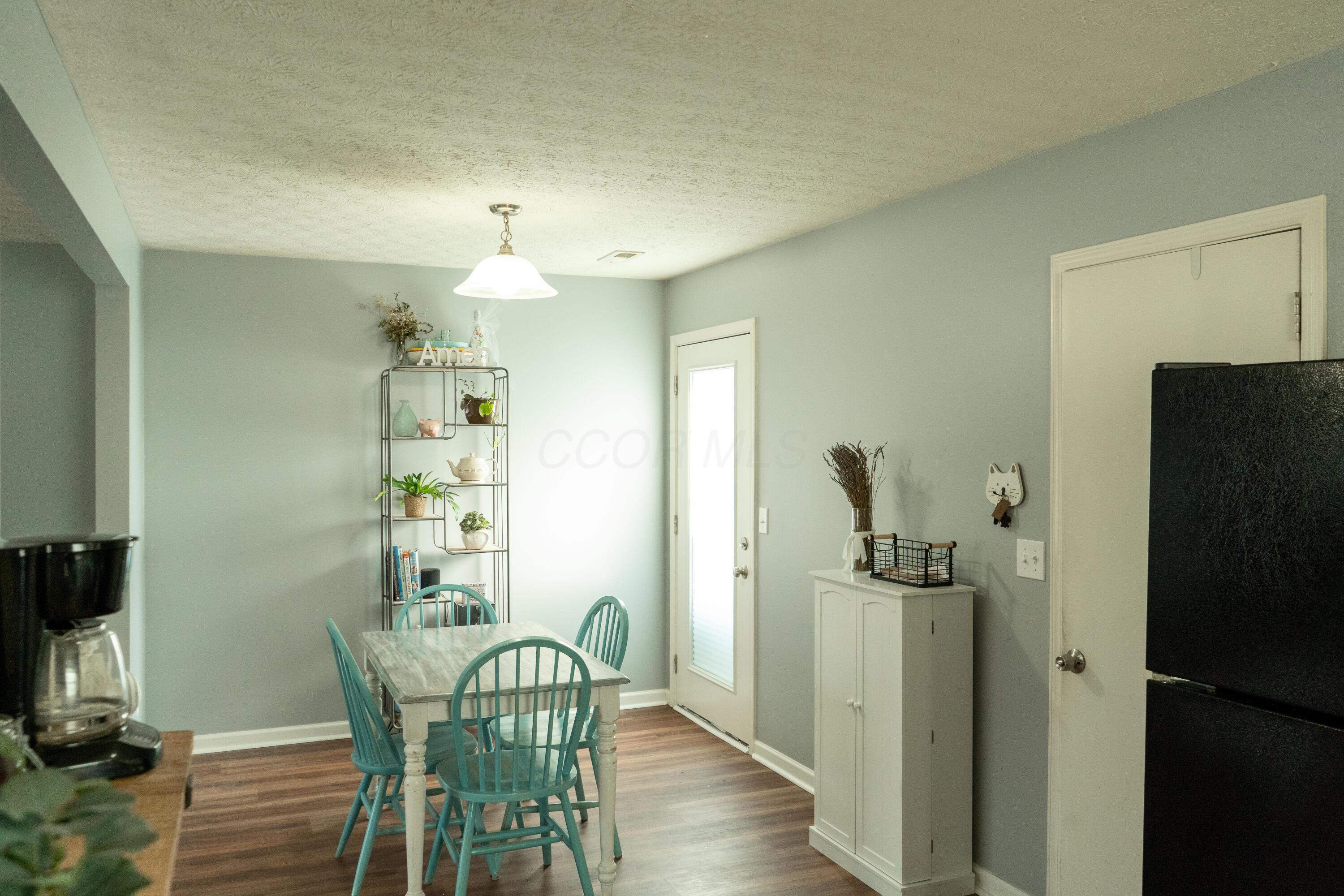 7257 Reynolds Crossing Drive Property Photo 4