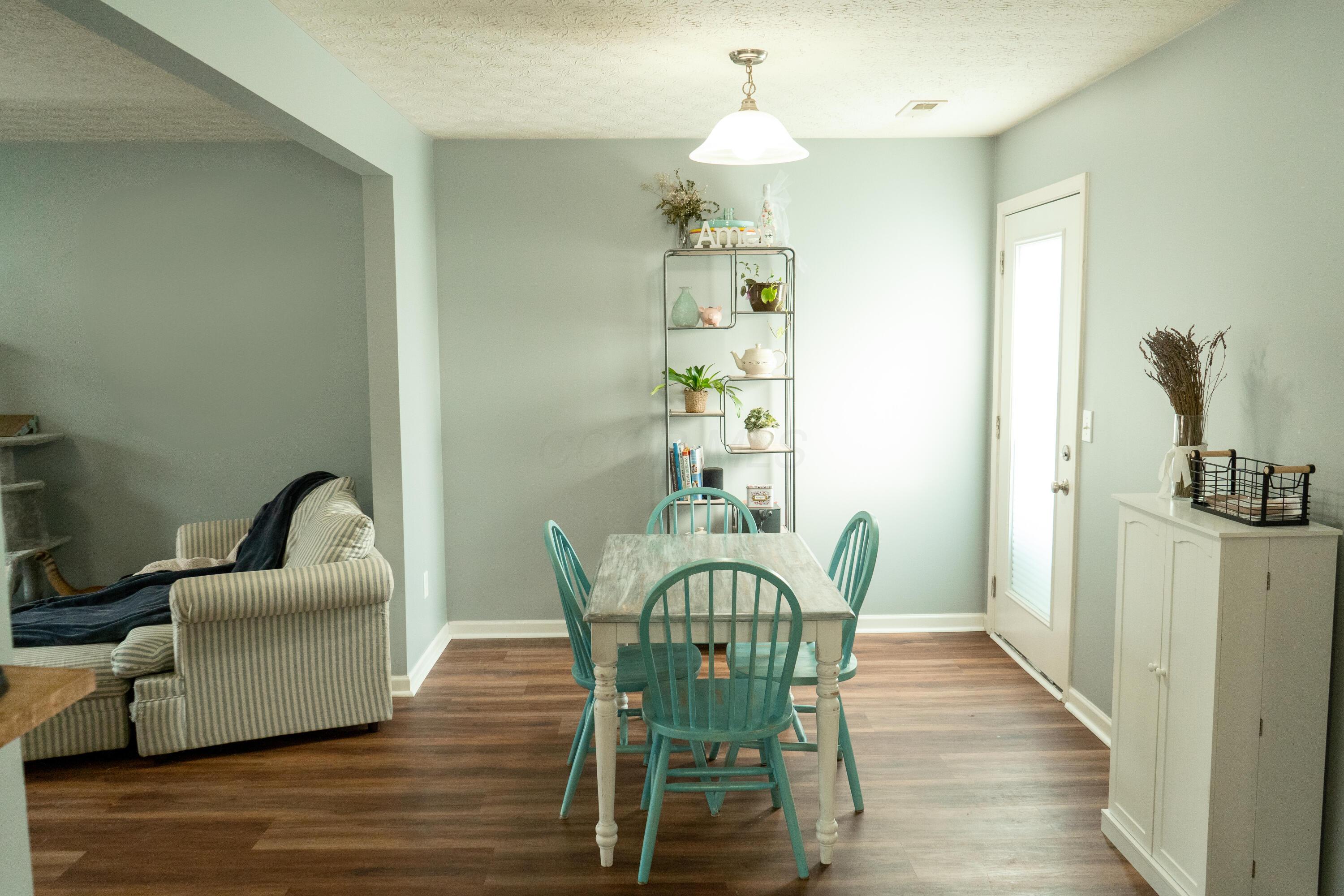 7257 Reynolds Crossing Drive Property Photo 5