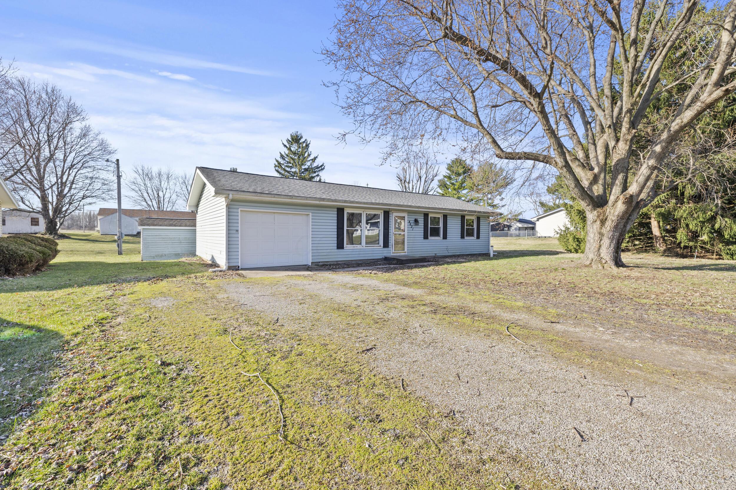 4621 Christine Drive Property Photo 4