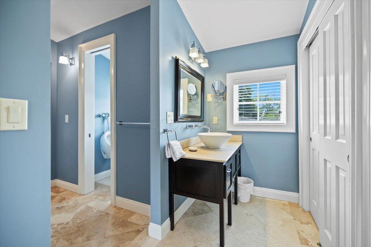 294 Zimpfer Street Property Photo 13