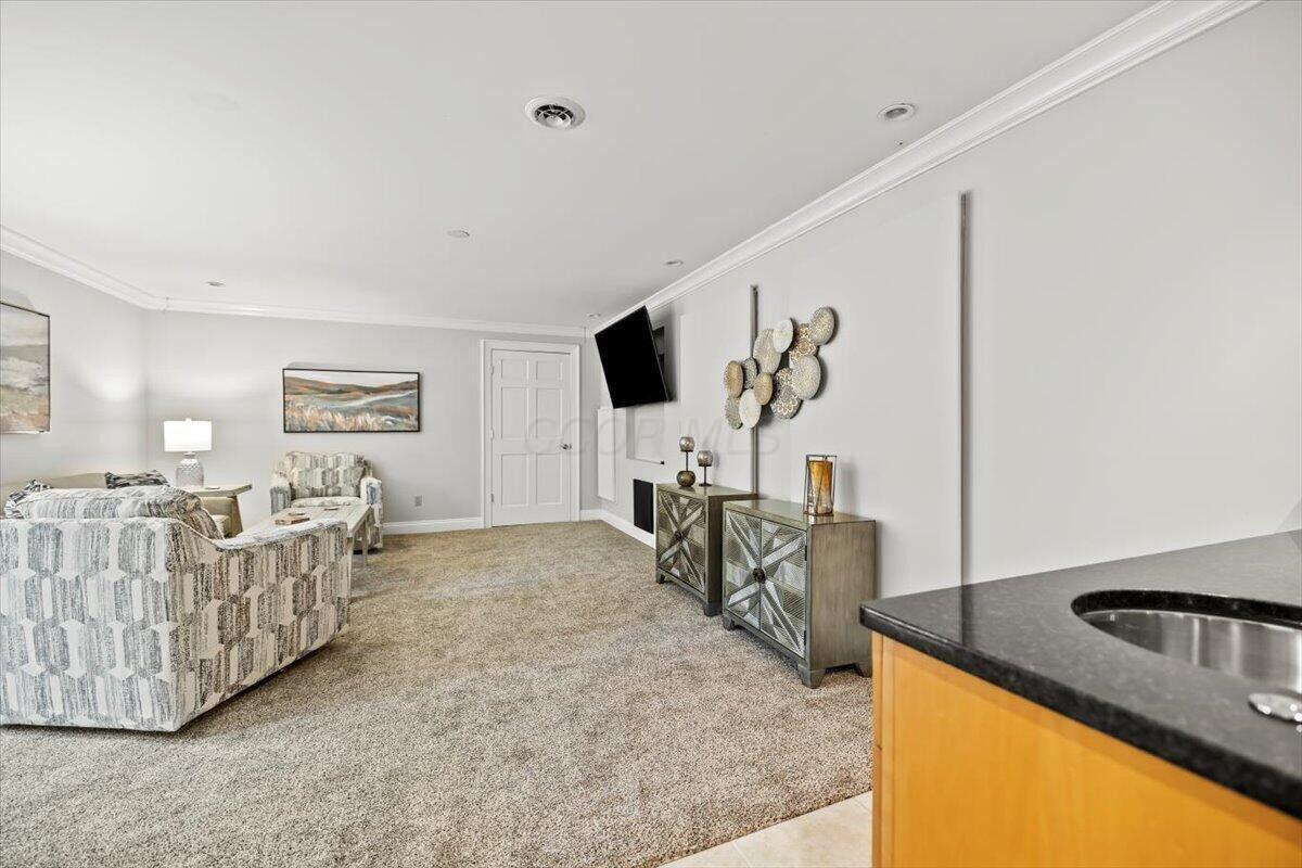 294 Zimpfer Street Property Photo 25