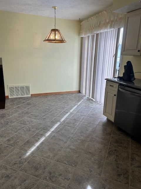 5015 W North Street Property Photo 6