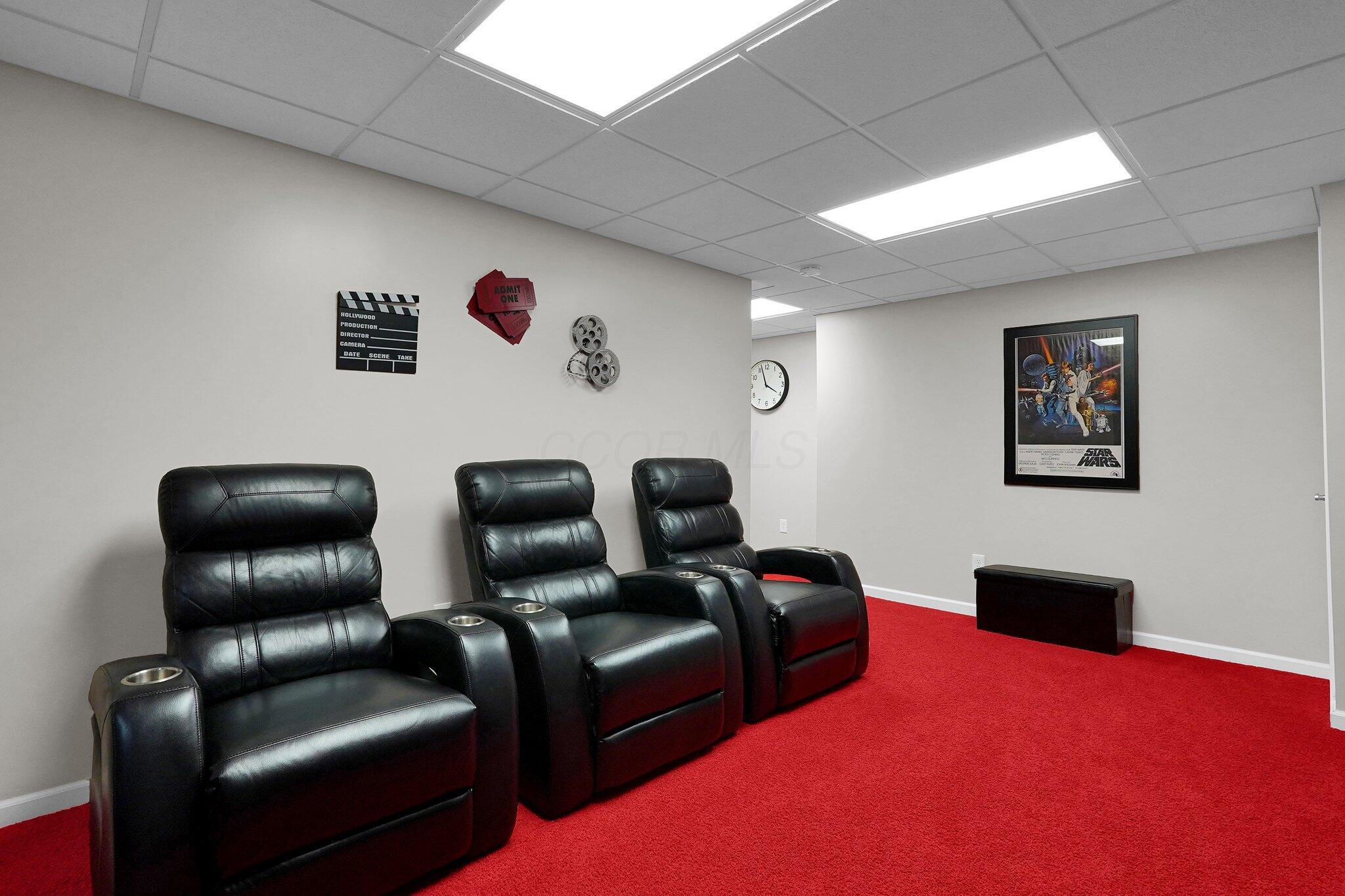 104 Alder Court Property Photo 42