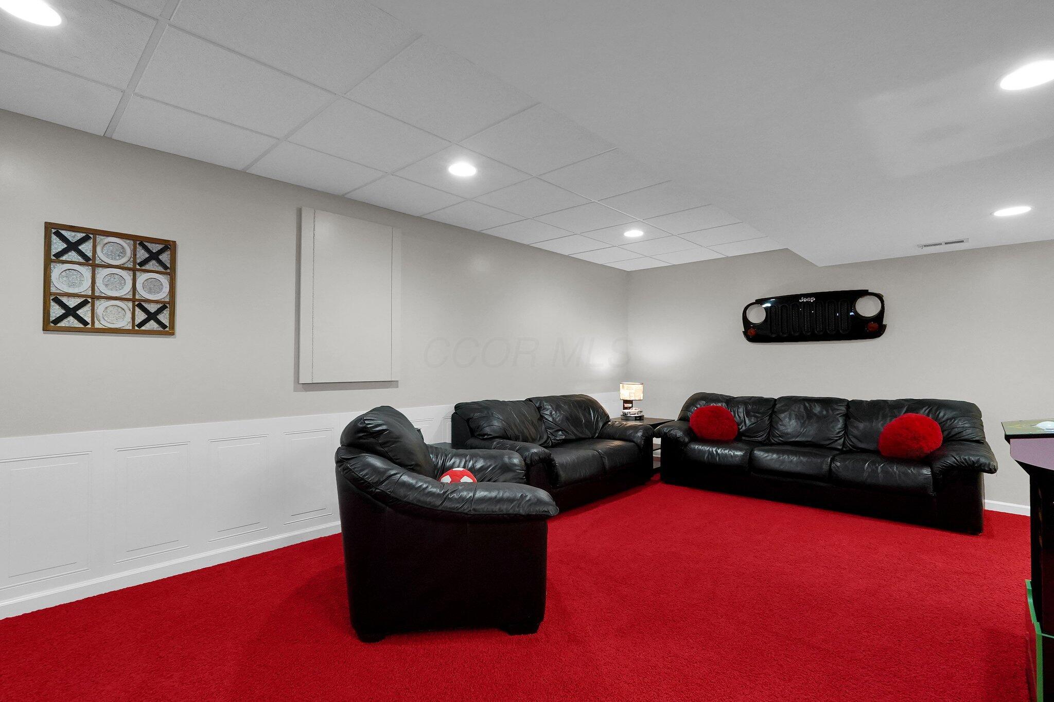 104 Alder Court Property Photo 43