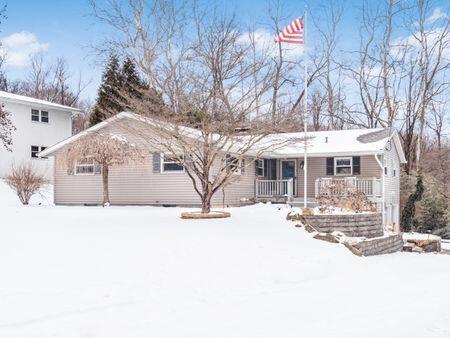 1353 N Howell Drive Property Photo 1