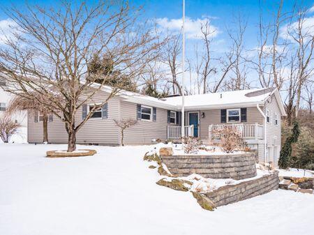 1353 N Howell Drive Property Photo 2