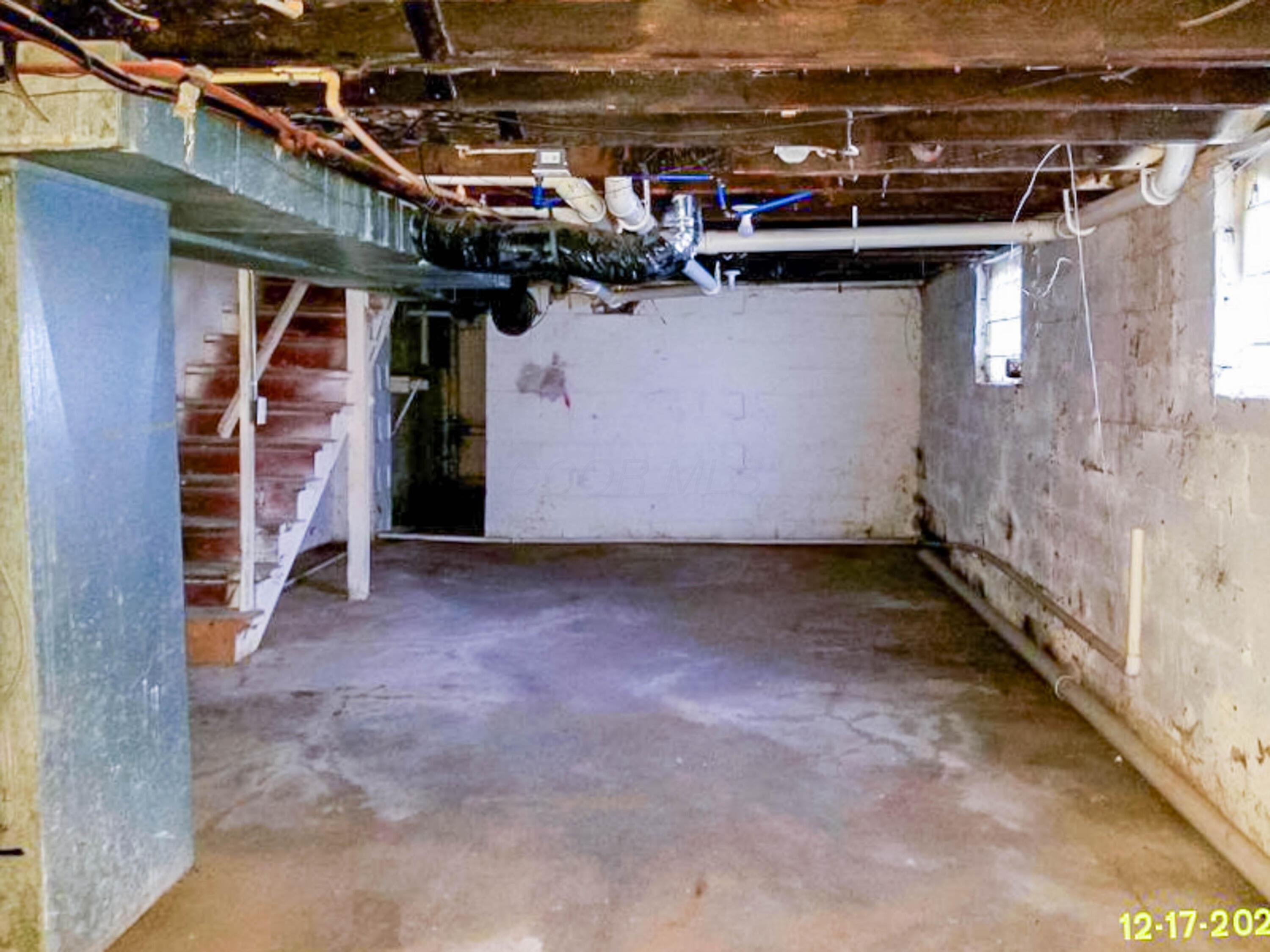 515-517 N Champion Avenue Property Photo 29