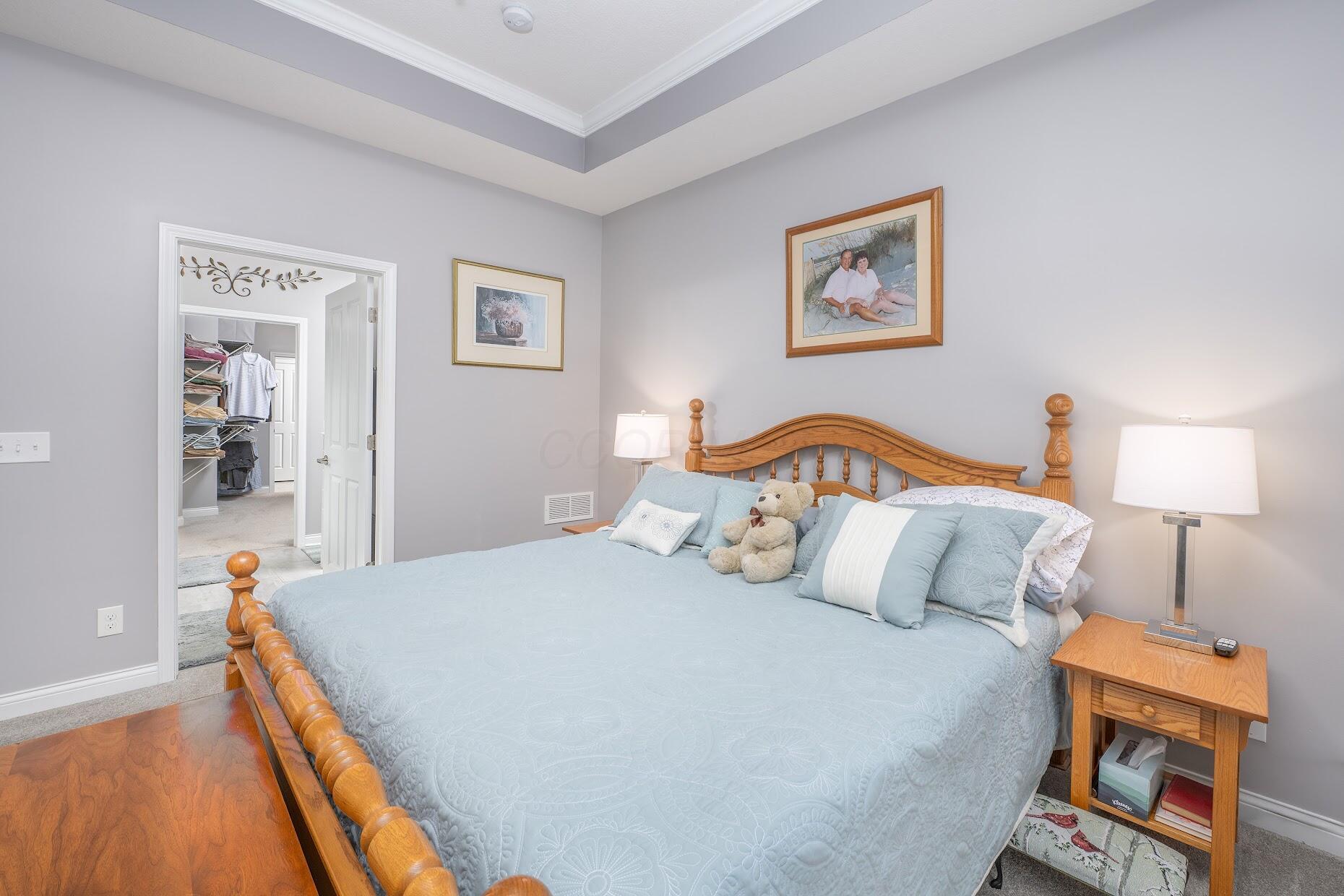 410 Stoneshire Loop Property Photo 11