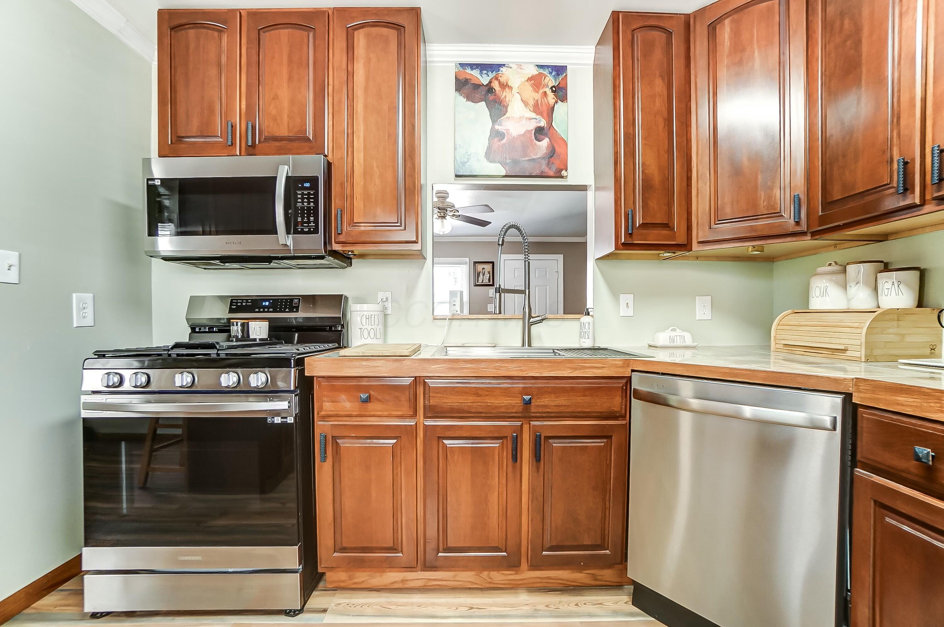1315 Skyline Lane Property Photo 13