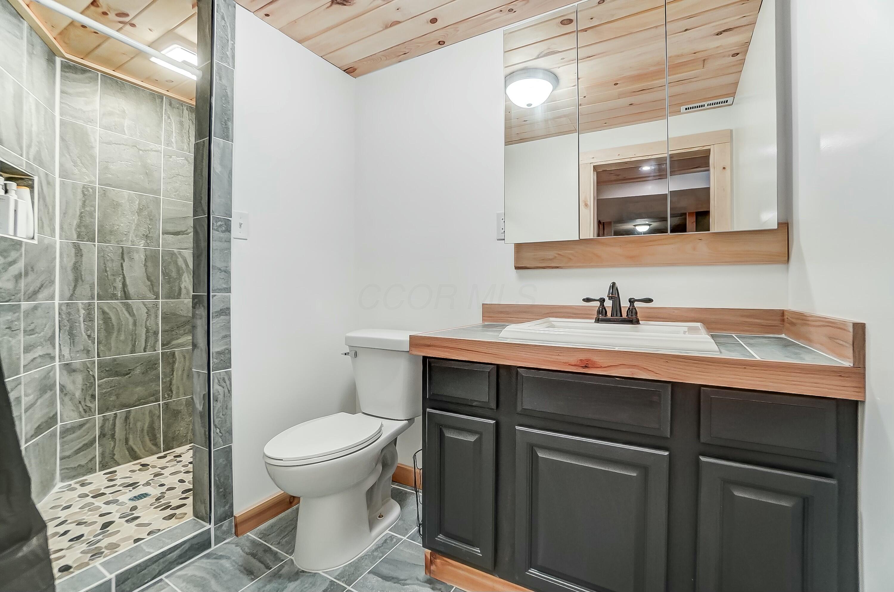 1315 Skyline Lane Property Photo 43