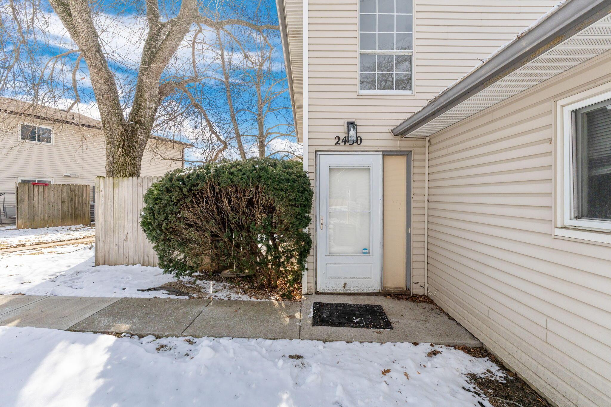 2430 Briers Drive, B Property Photo 2