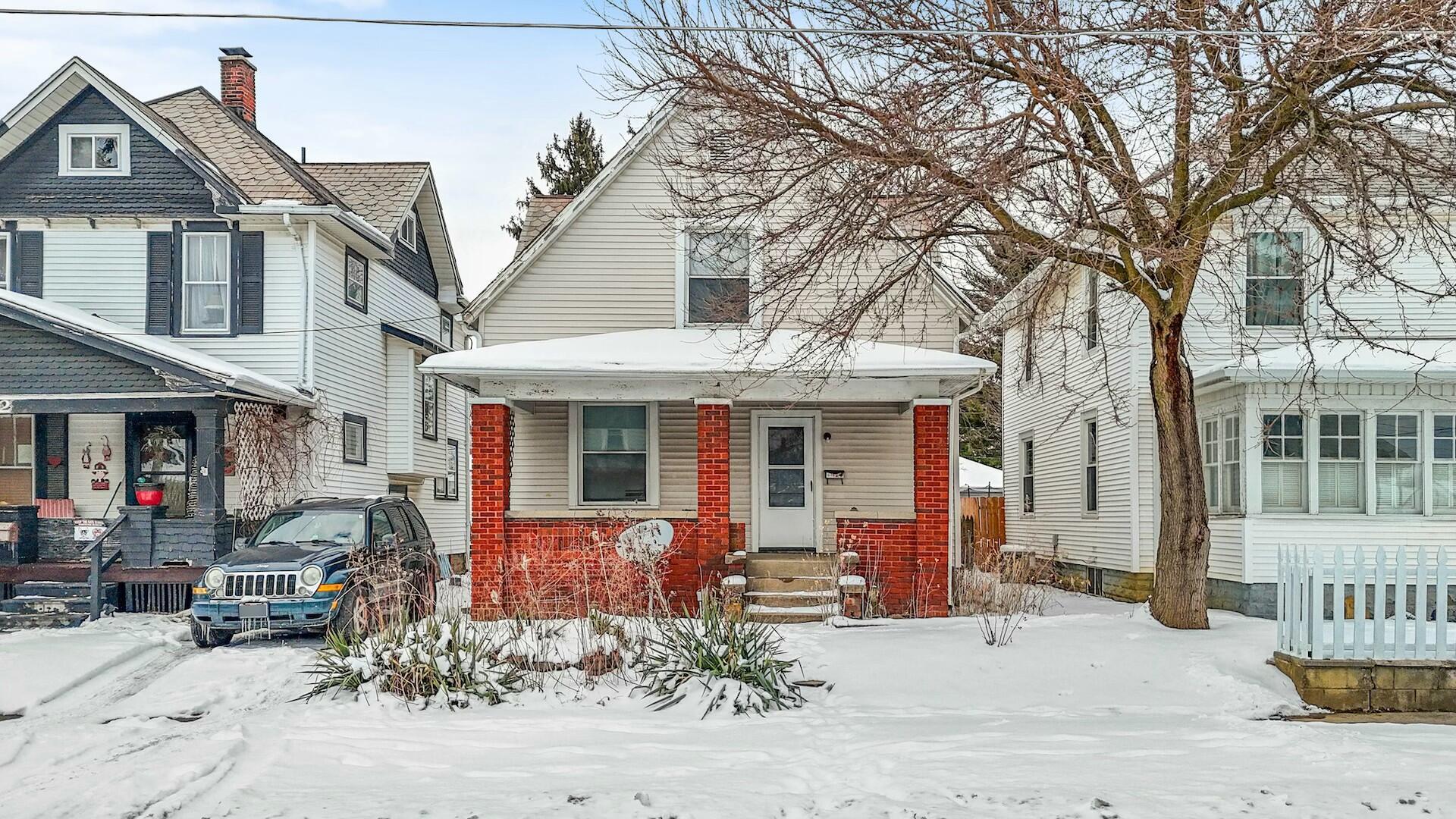 508 W Charles Street Property Photo