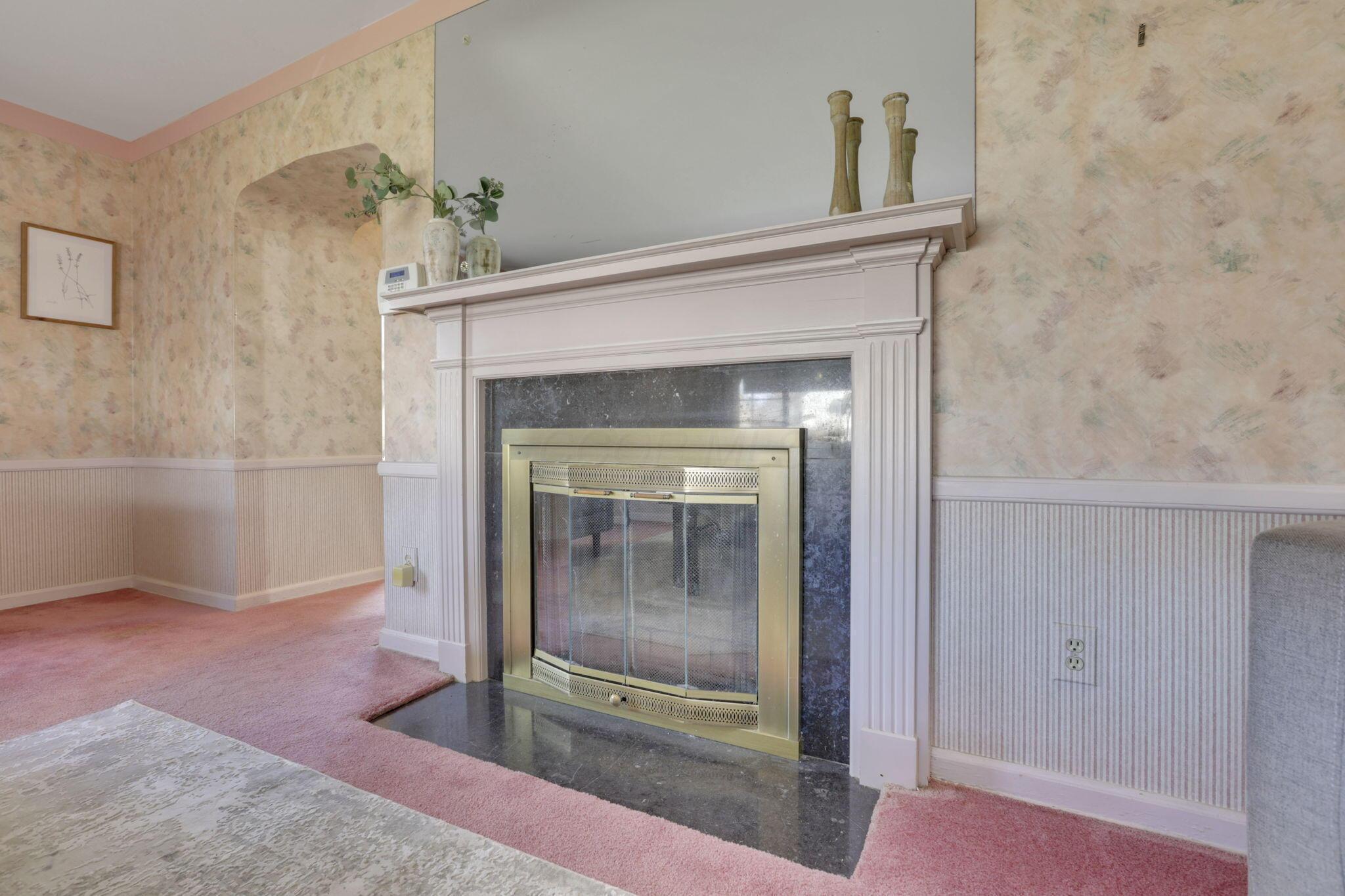 192 Mayfair Boulevard Property Photo 5