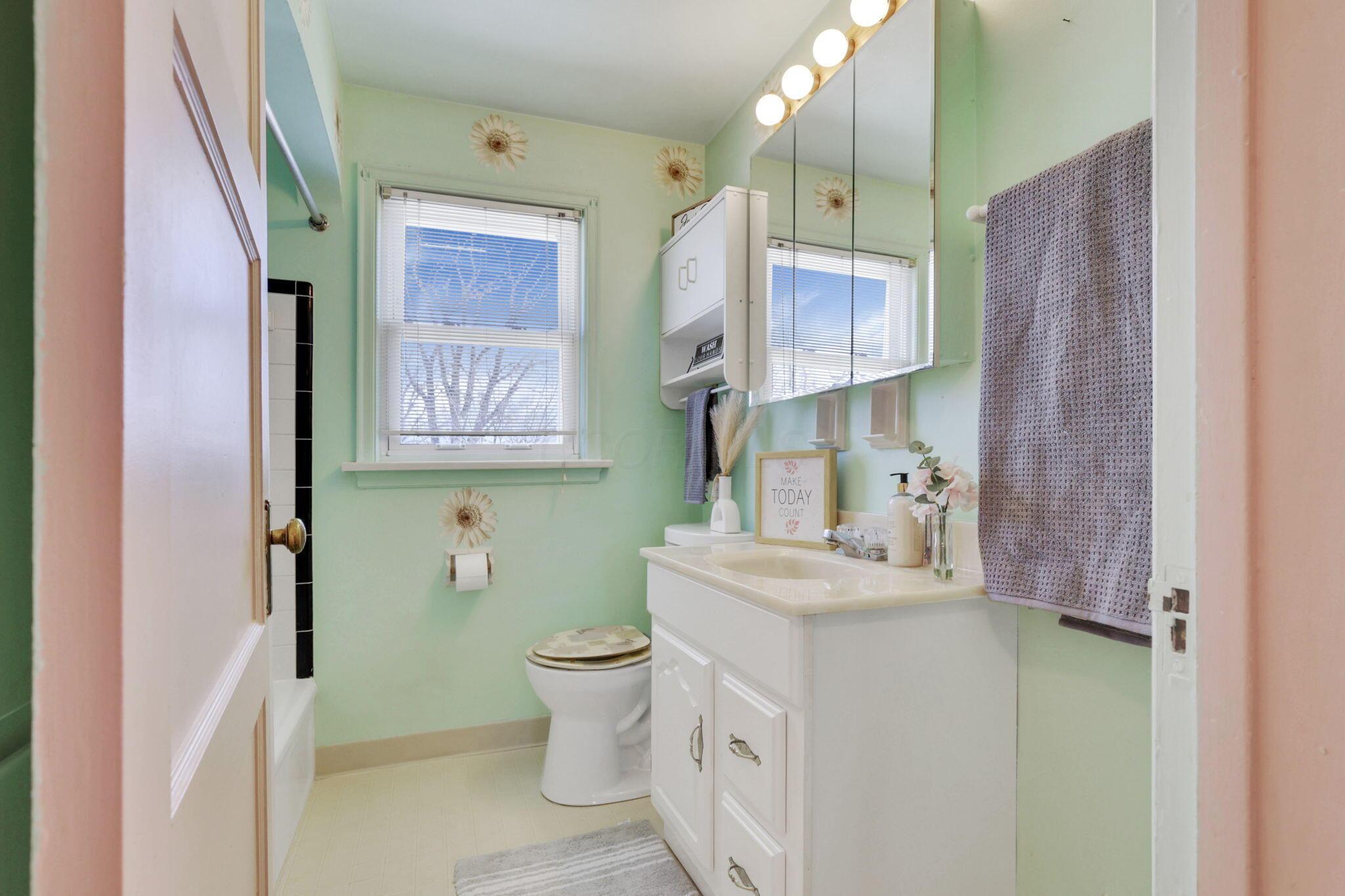 192 Mayfair Boulevard Property Photo 24