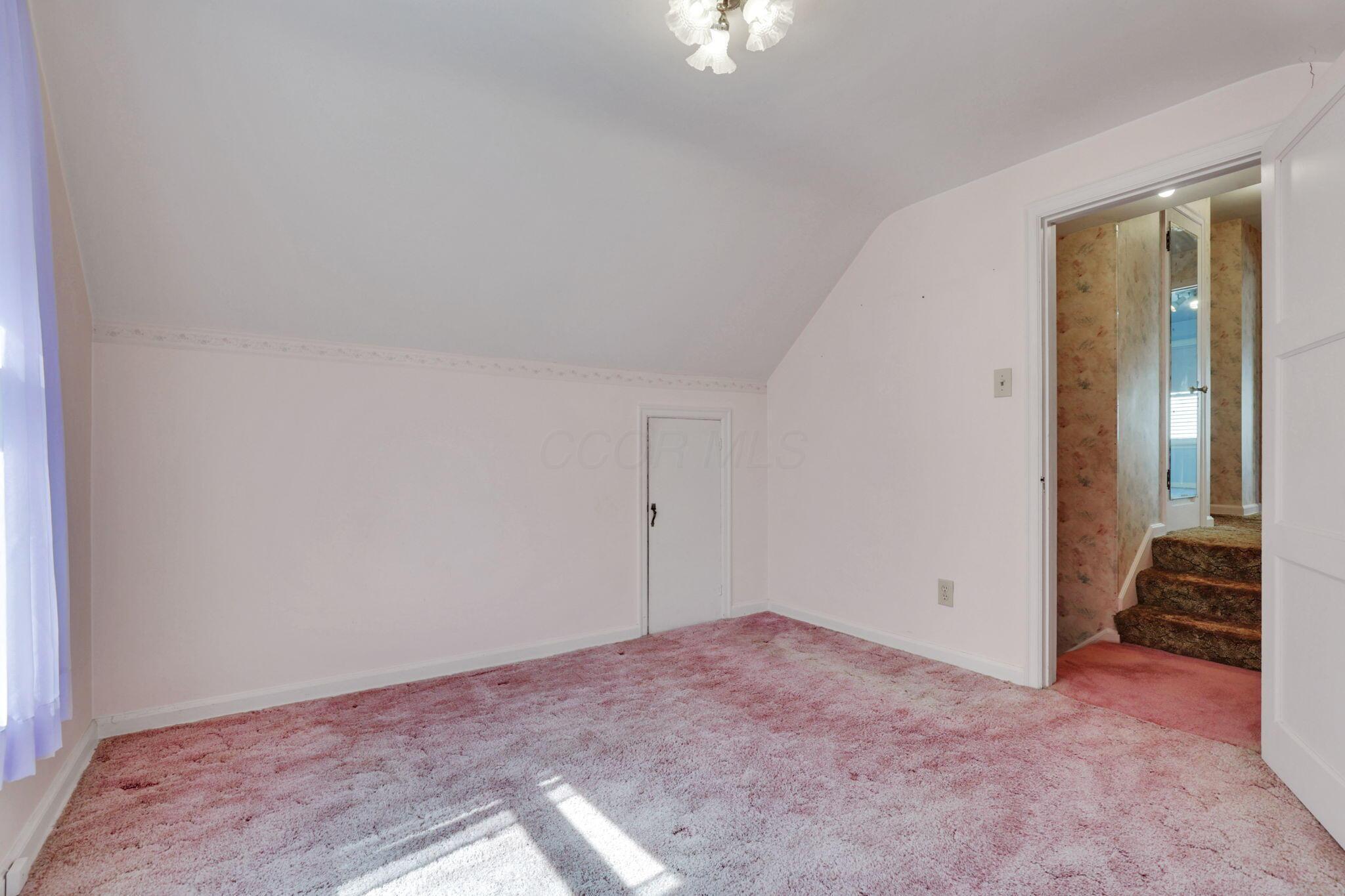192 Mayfair Boulevard Property Photo 29