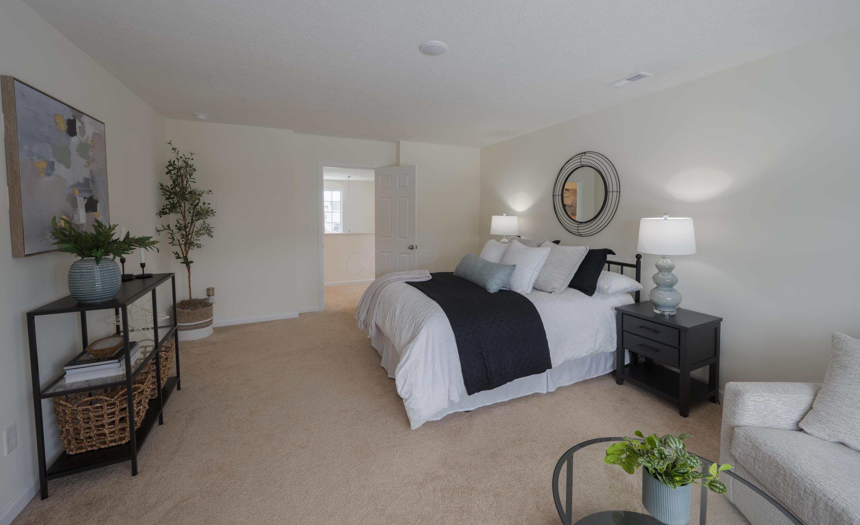 1126 Hampton Lane Property Photo 18